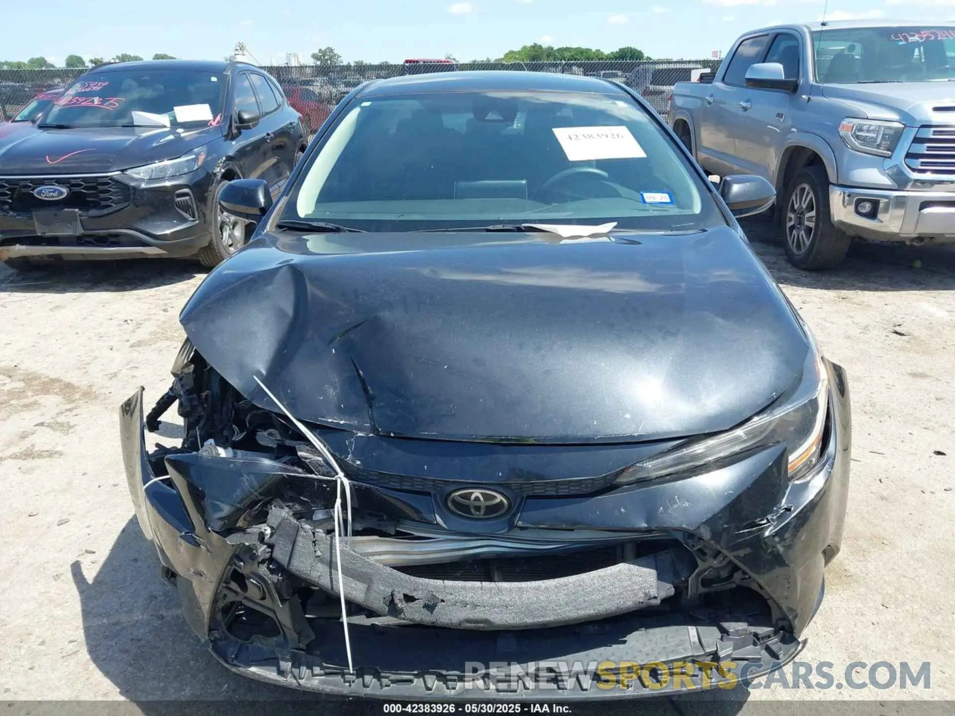 13 Photograph of a damaged car 5YFEPMAE3MP167323 TOYOTA COROLLA 2021