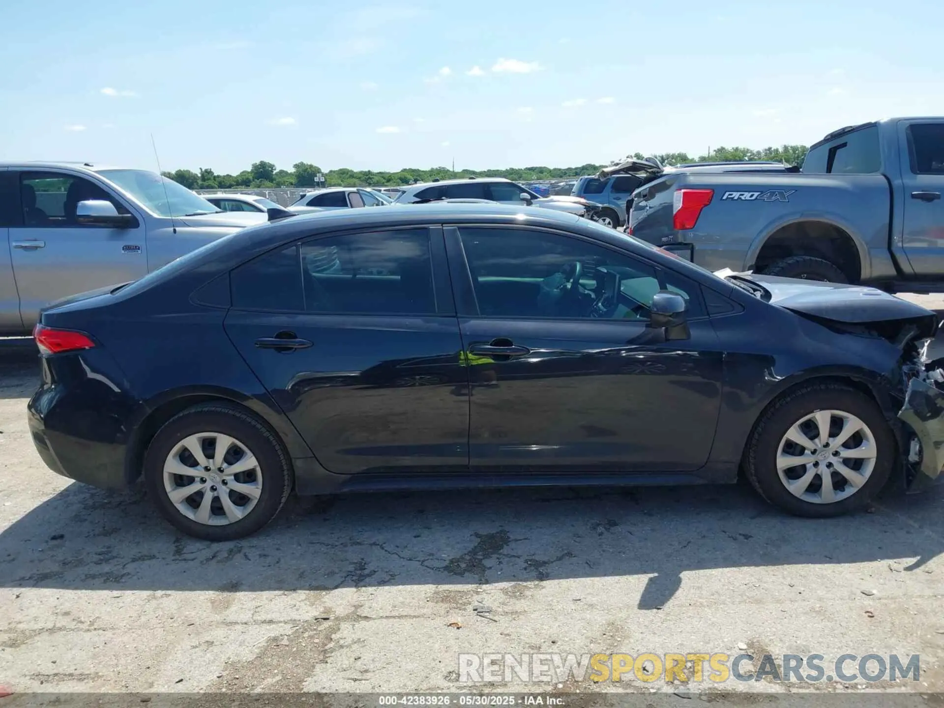 14 Photograph of a damaged car 5YFEPMAE3MP167323 TOYOTA COROLLA 2021