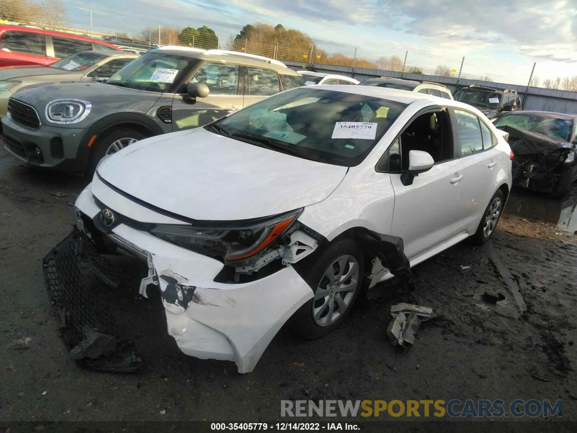 2 Photograph of a damaged car 5YFEPMAE3MP168584 TOYOTA COROLLA 2021