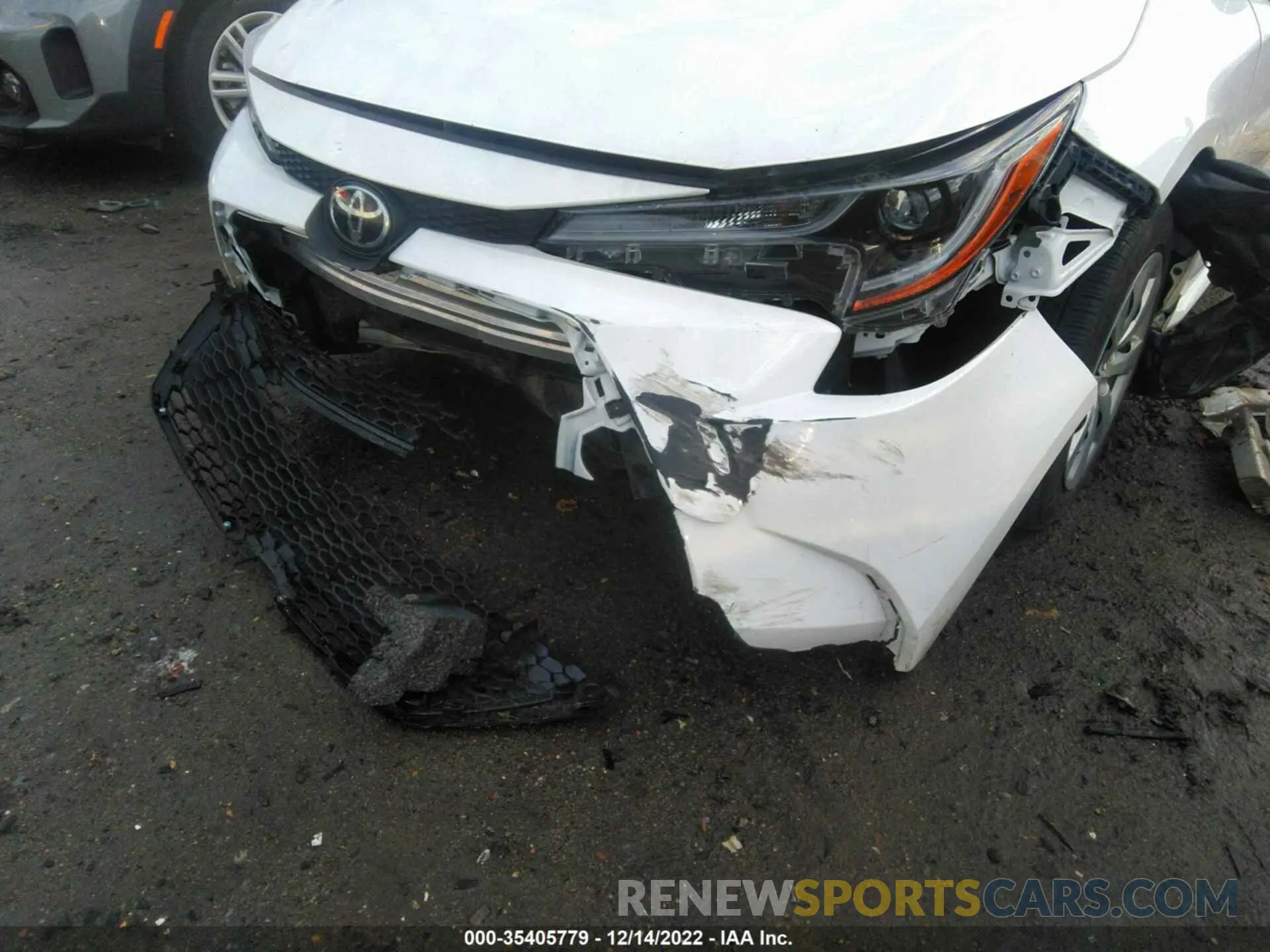 6 Photograph of a damaged car 5YFEPMAE3MP168584 TOYOTA COROLLA 2021
