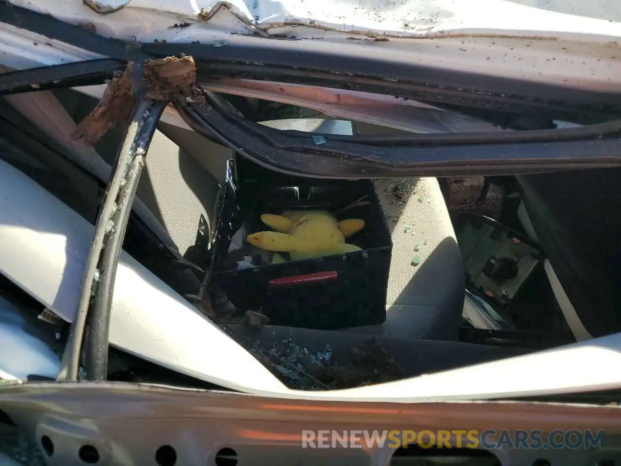 10 Photograph of a damaged car 5YFEPMAE3MP172120 TOYOTA COROLLA 2021