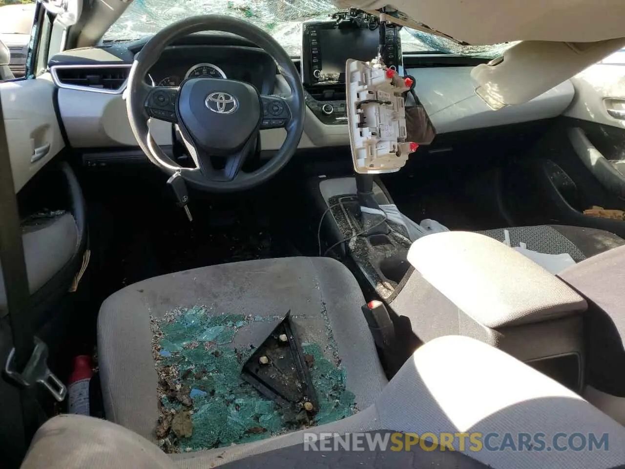 8 Photograph of a damaged car 5YFEPMAE3MP172120 TOYOTA COROLLA 2021