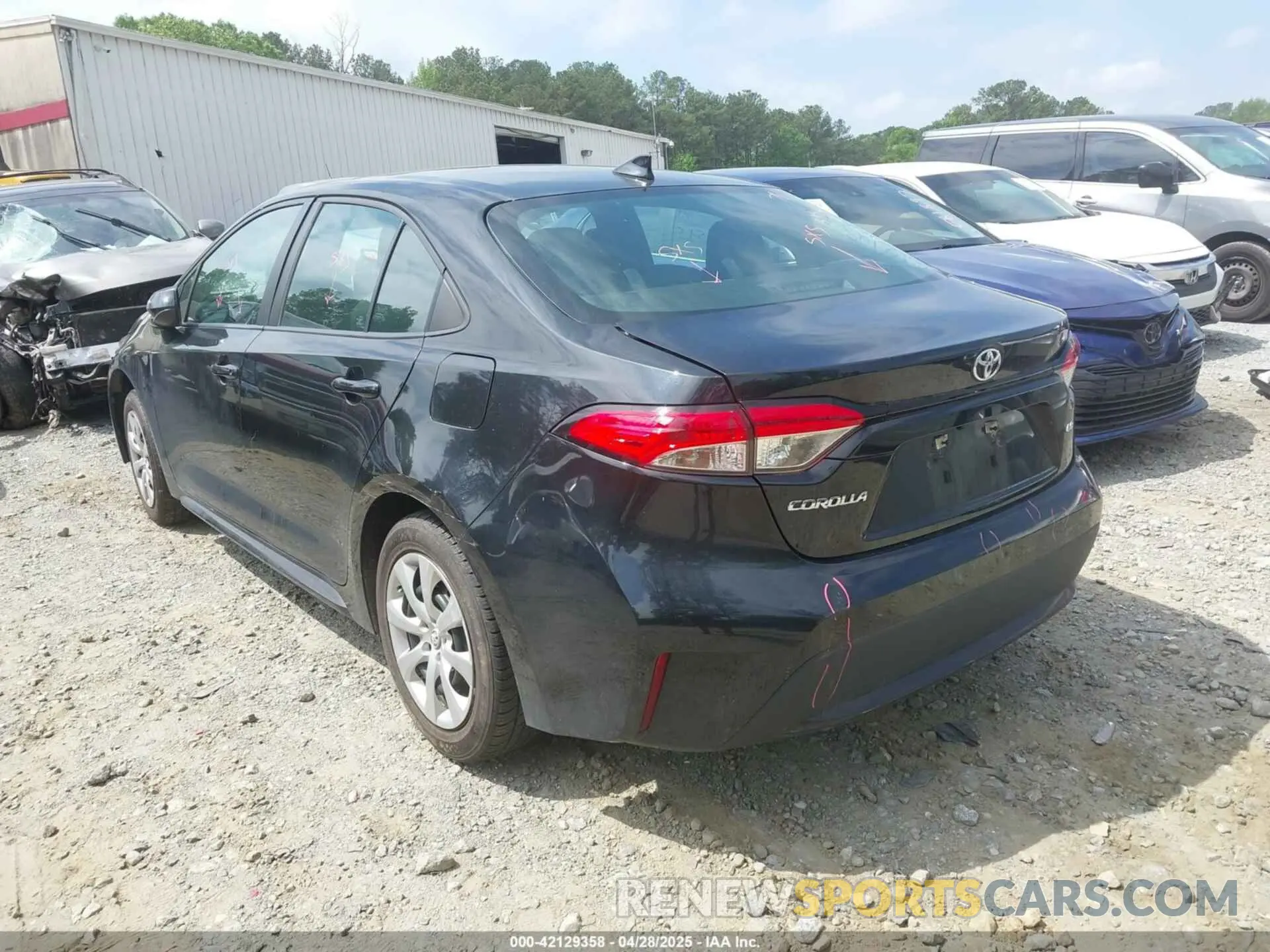 3 Photograph of a damaged car 5YFEPMAE3MP178659 TOYOTA COROLLA 2021