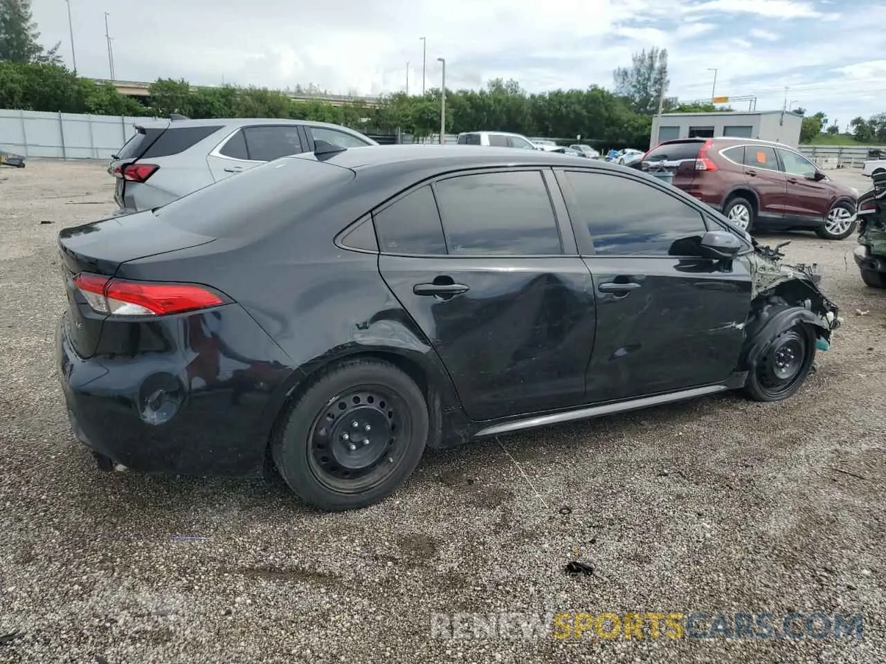 3 Photograph of a damaged car 5YFEPMAE3MP178712 TOYOTA COROLLA 2021