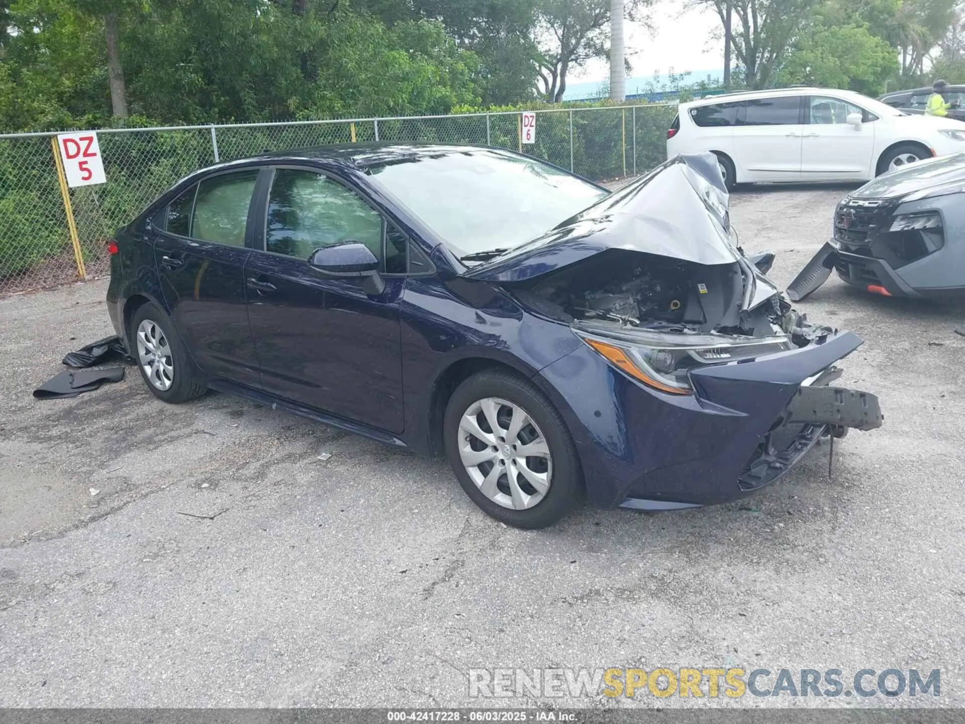 1 Photograph of a damaged car 5YFEPMAE3MP199155 TOYOTA COROLLA 2021