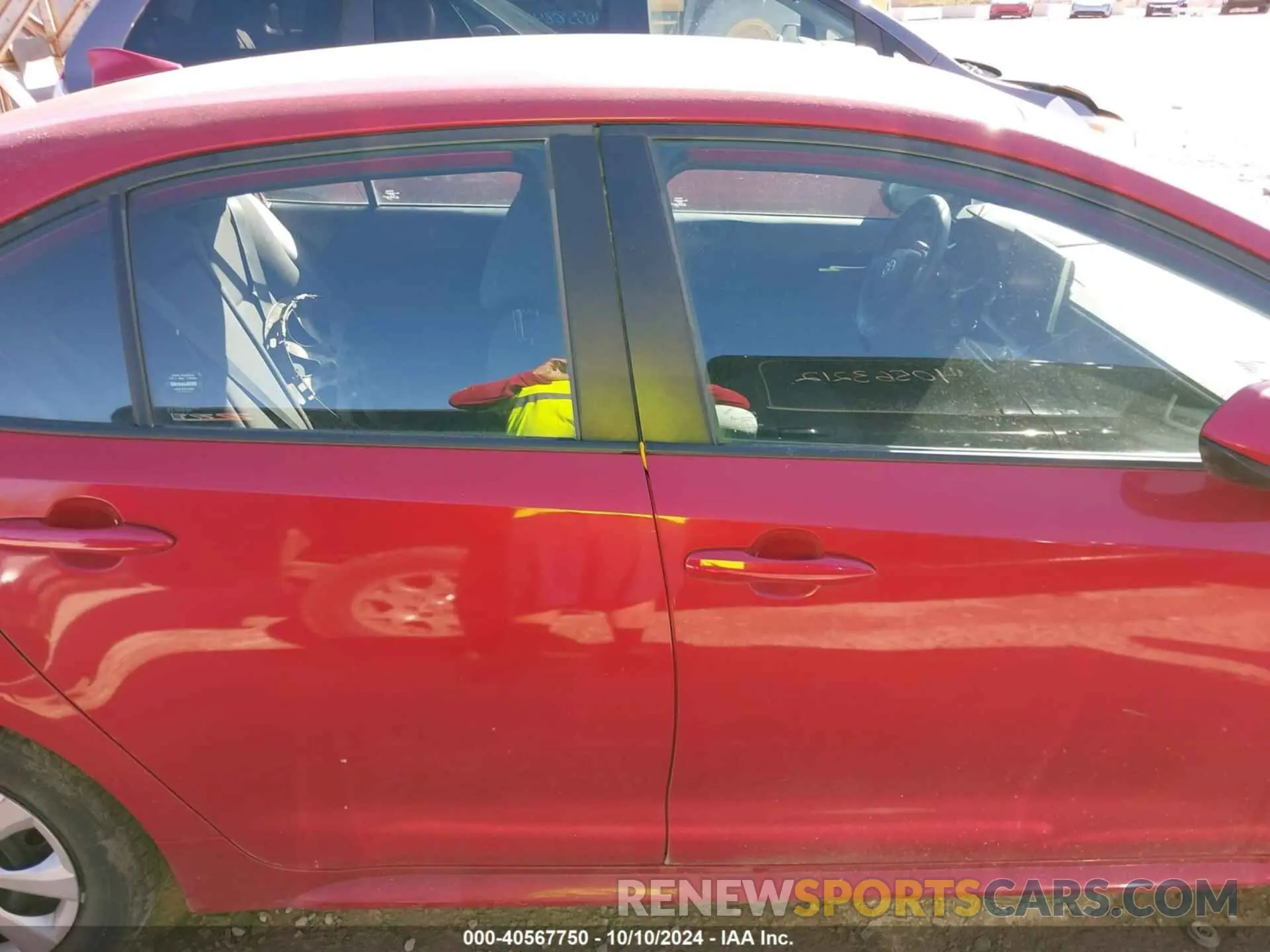 13 Photograph of a damaged car 5YFEPMAE3MP205536 TOYOTA COROLLA 2021