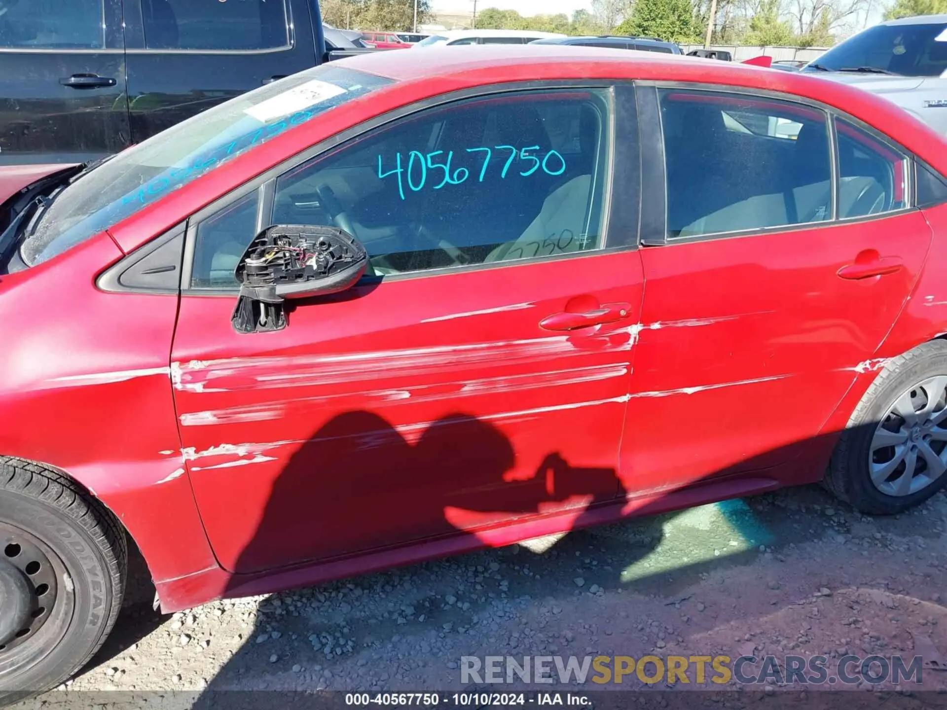 14 Photograph of a damaged car 5YFEPMAE3MP205536 TOYOTA COROLLA 2021