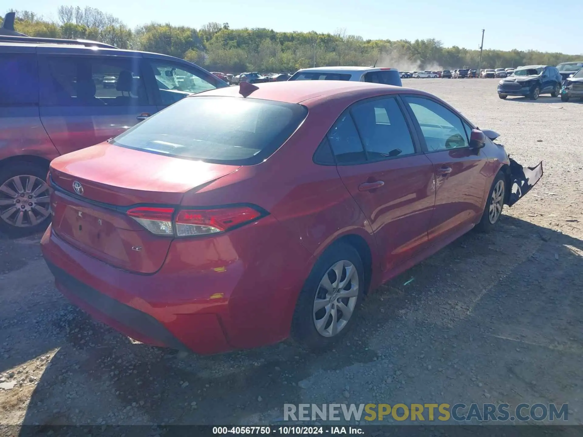 4 Photograph of a damaged car 5YFEPMAE3MP205536 TOYOTA COROLLA 2021