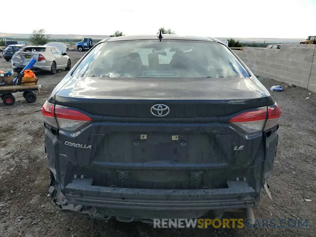 6 Photograph of a damaged car 5YFEPMAE3MP212731 TOYOTA COROLLA 2021