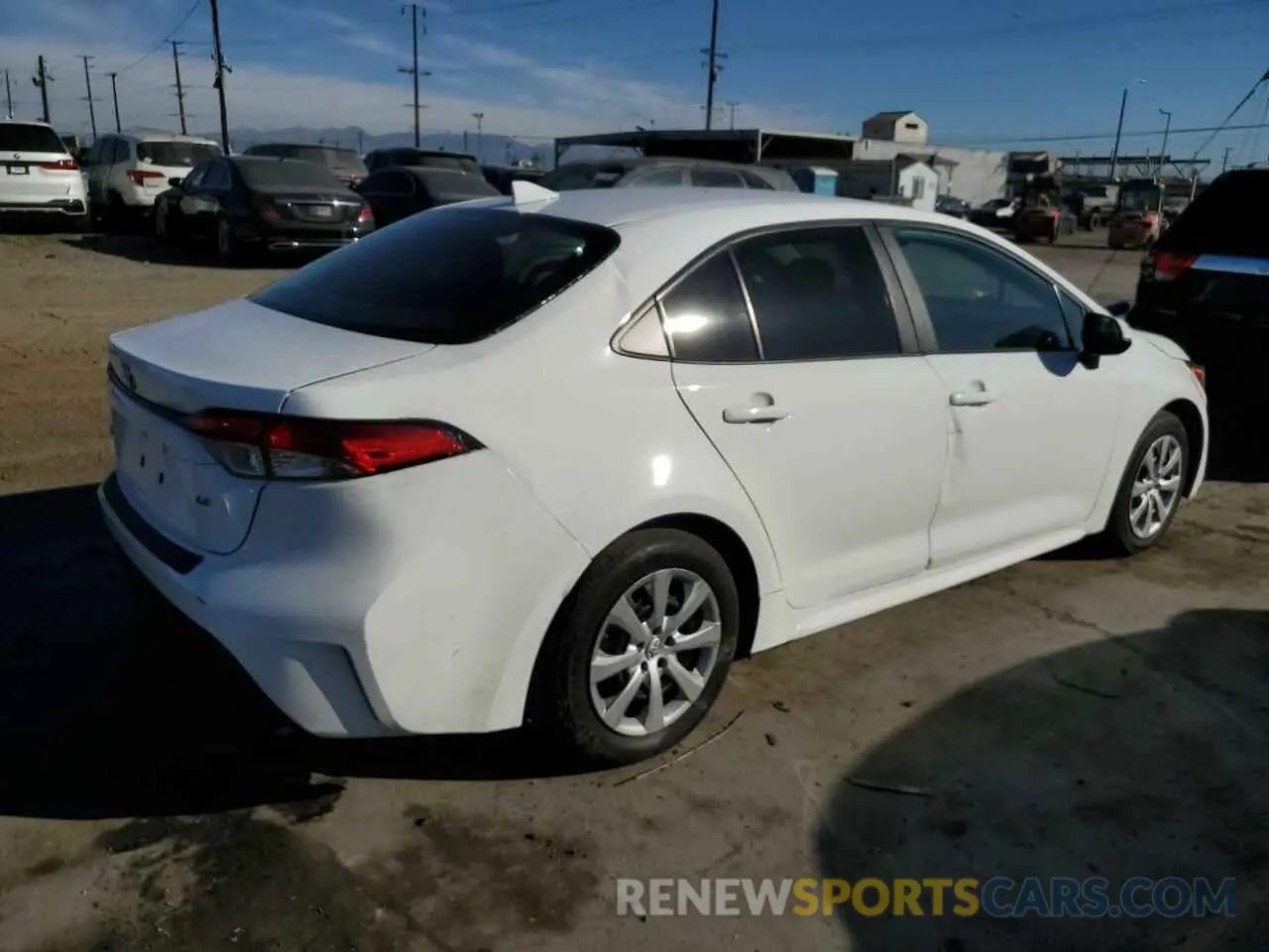 3 Photograph of a damaged car 5YFEPMAE3MP219100 TOYOTA COROLLA 2021