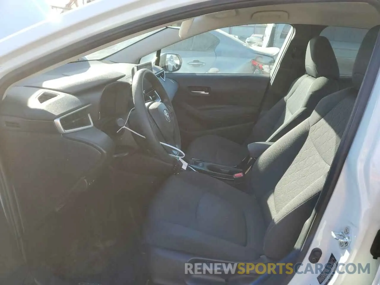 7 Photograph of a damaged car 5YFEPMAE3MP219100 TOYOTA COROLLA 2021