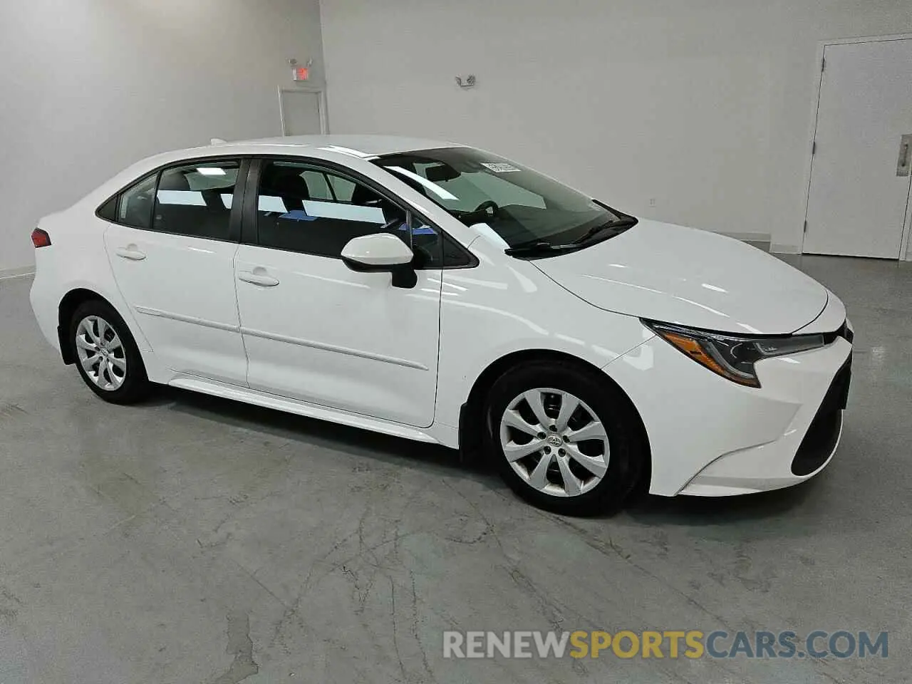 4 Photograph of a damaged car 5YFEPMAE3MP220862 TOYOTA COROLLA 2021