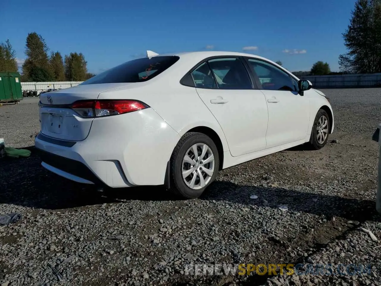 3 Photograph of a damaged car 5YFEPMAE3MP223681 TOYOTA COROLLA 2021