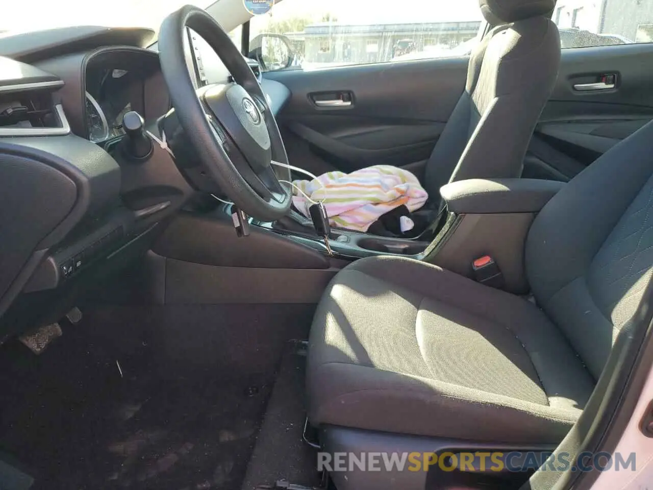 7 Photograph of a damaged car 5YFEPMAE3MP223681 TOYOTA COROLLA 2021
