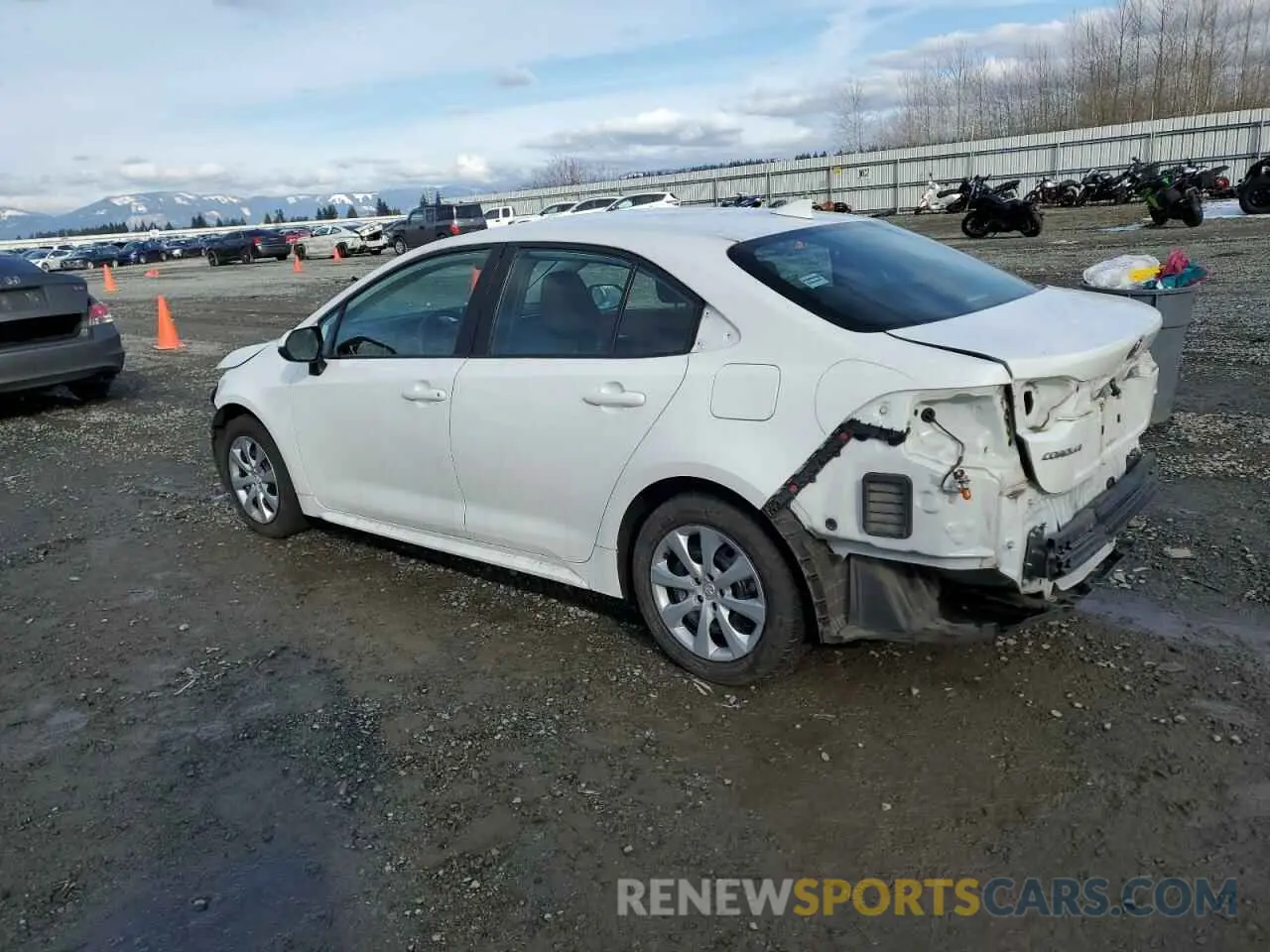 2 Photograph of a damaged car 5YFEPMAE3MP230498 TOYOTA COROLLA 2021