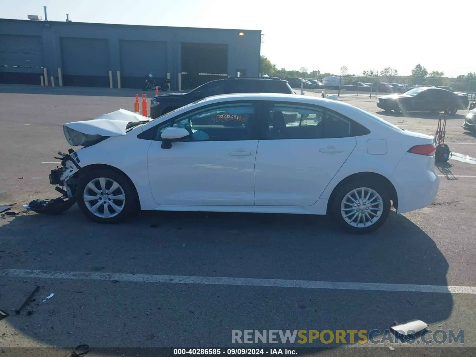 15 Photograph of a damaged car 5YFEPMAE3MP232641 TOYOTA COROLLA 2021