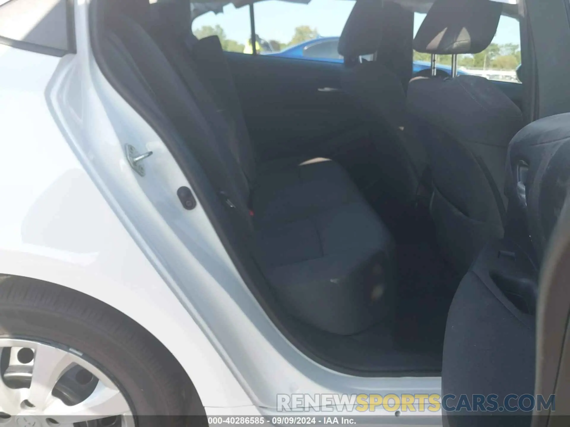 8 Photograph of a damaged car 5YFEPMAE3MP232641 TOYOTA COROLLA 2021