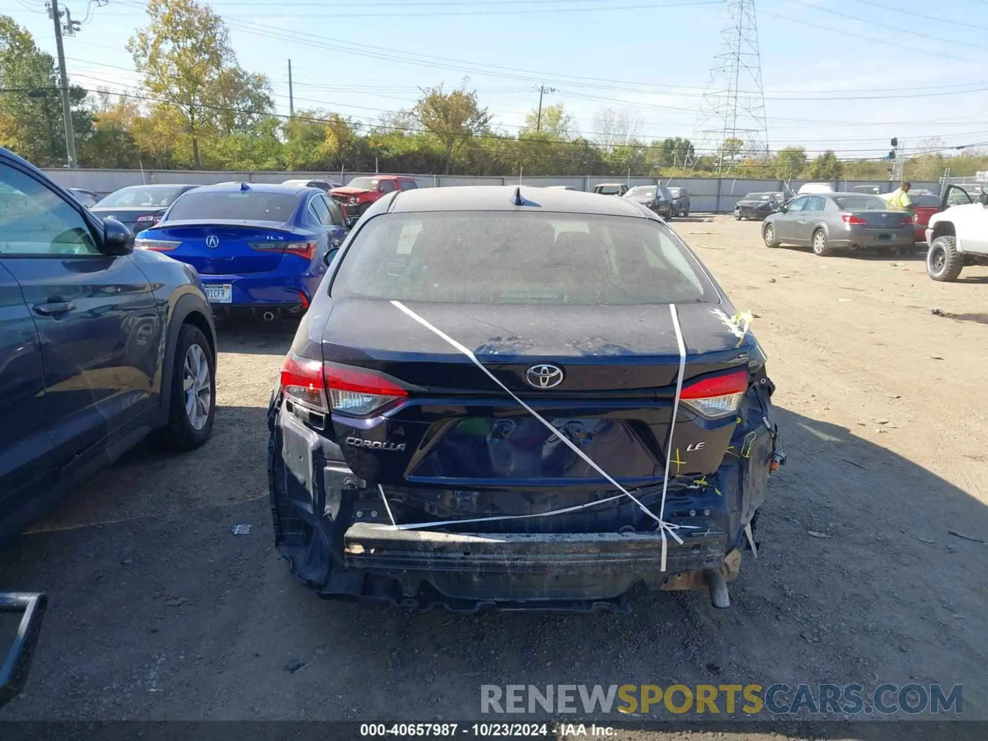 17 Photograph of a damaged car 5YFEPMAE3MP233319 TOYOTA COROLLA 2021