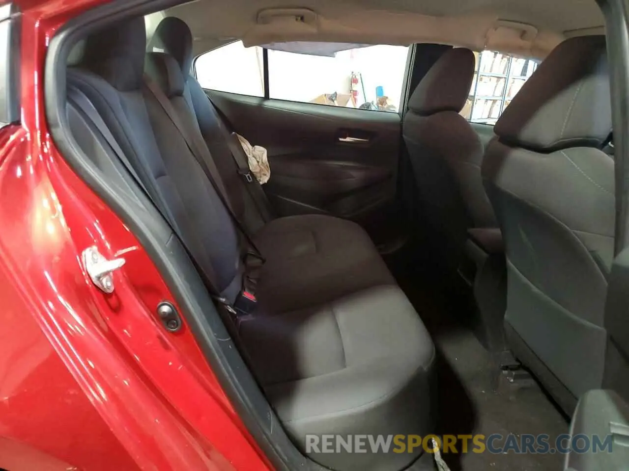 10 Photograph of a damaged car 5YFEPMAE3MP237127 TOYOTA COROLLA 2021