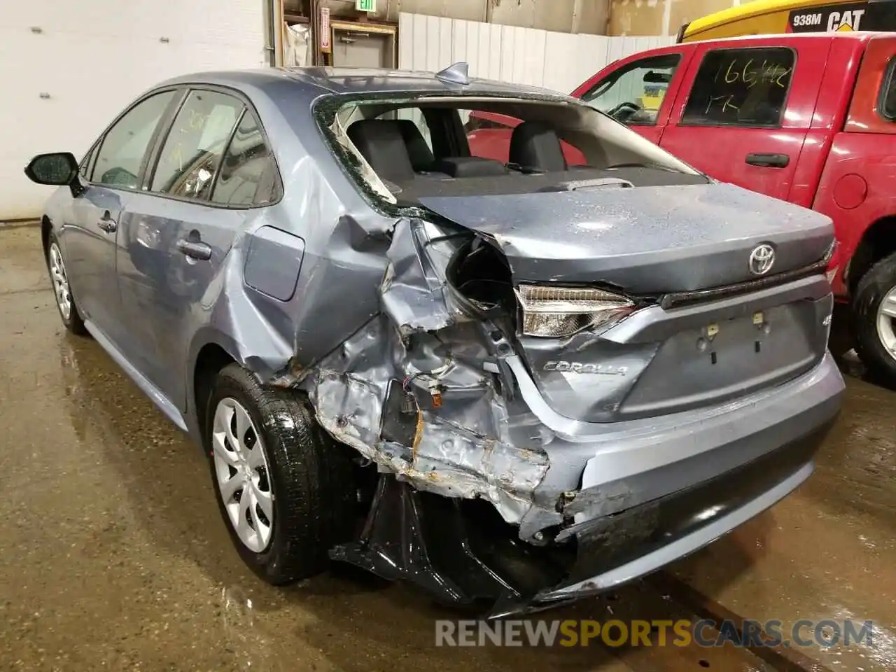 3 Photograph of a damaged car 5YFEPMAE3MP238309 TOYOTA COROLLA 2021