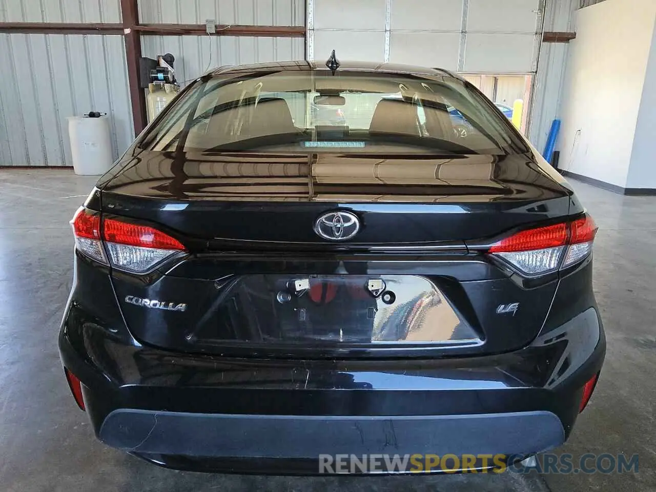 6 Photograph of a damaged car 5YFEPMAE3MP242036 TOYOTA COROLLA 2021