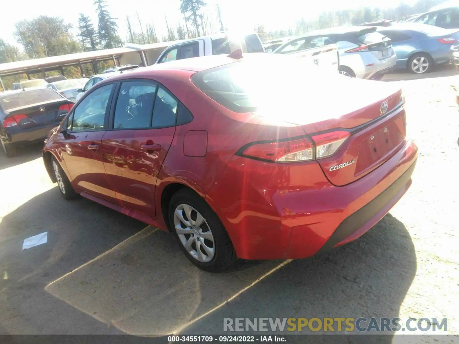 3 Photograph of a damaged car 5YFEPMAE3MP242568 TOYOTA COROLLA 2021