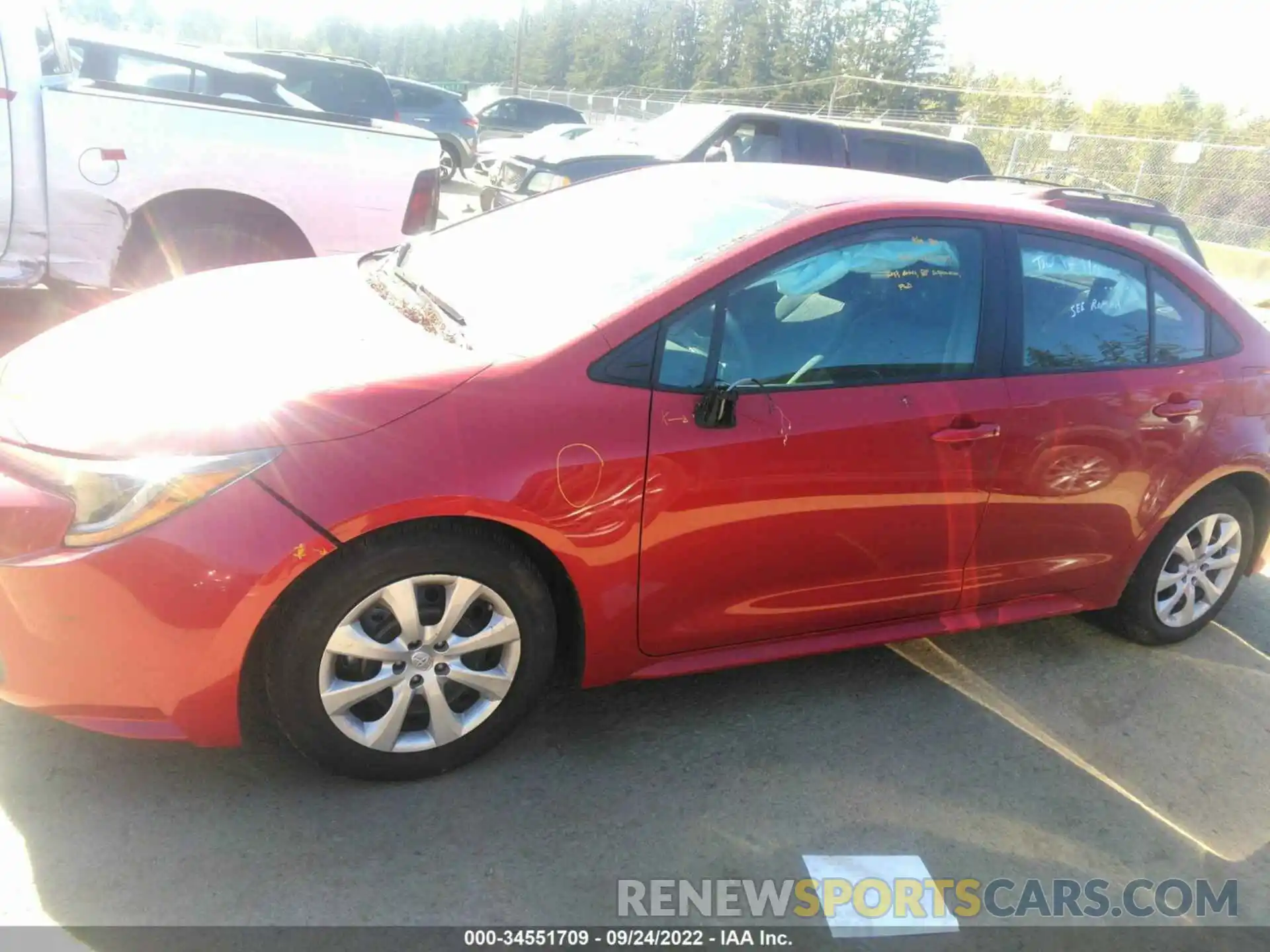 6 Photograph of a damaged car 5YFEPMAE3MP242568 TOYOTA COROLLA 2021