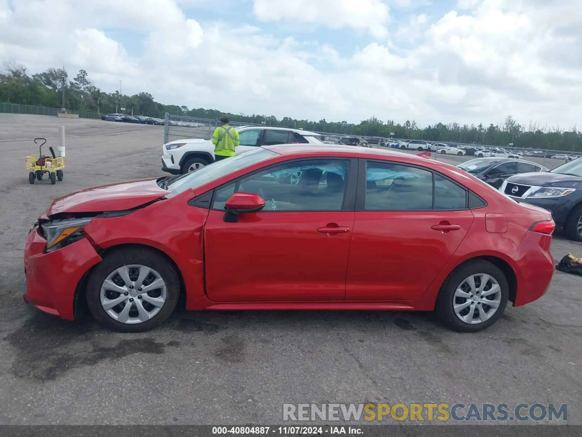 14 Photograph of a damaged car 5YFEPMAE3MP247530 TOYOTA COROLLA 2021