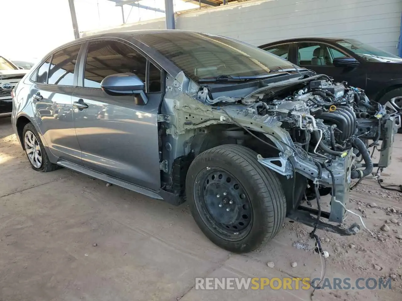 4 Photograph of a damaged car 5YFEPMAE3MP250119 TOYOTA COROLLA 2021
