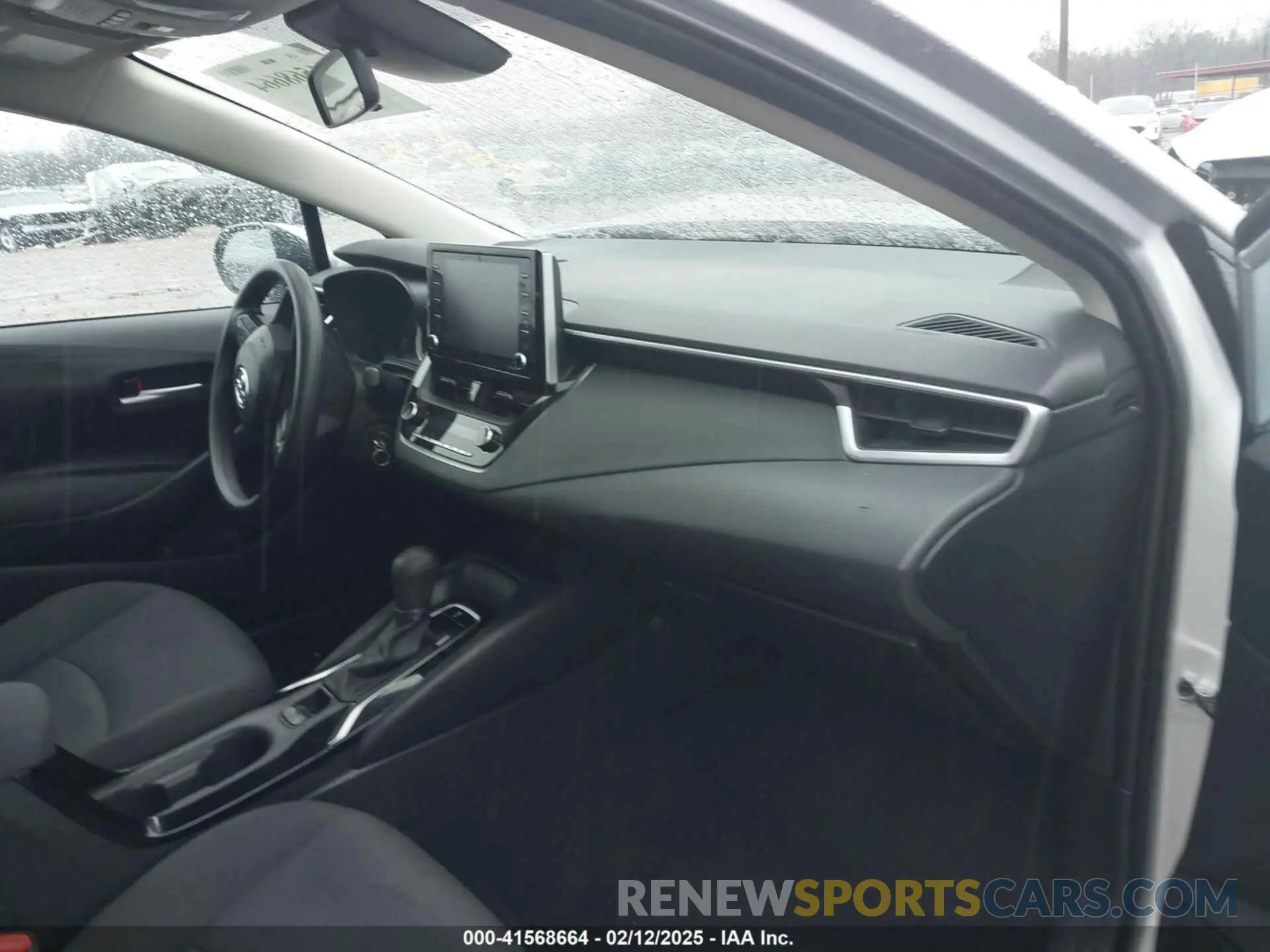 5 Photograph of a damaged car 5YFEPMAE3MP251903 TOYOTA COROLLA 2021