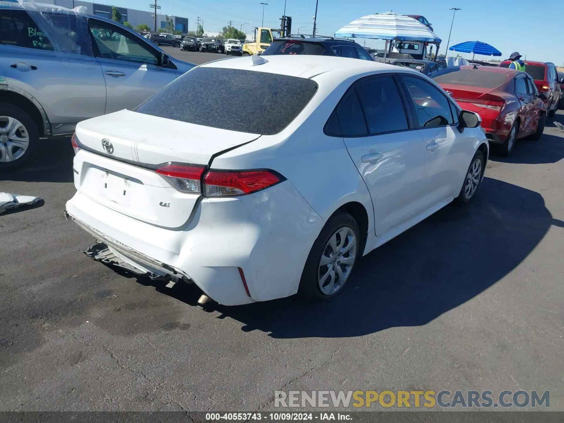 4 Photograph of a damaged car 5YFEPMAE3MP257054 TOYOTA COROLLA 2021