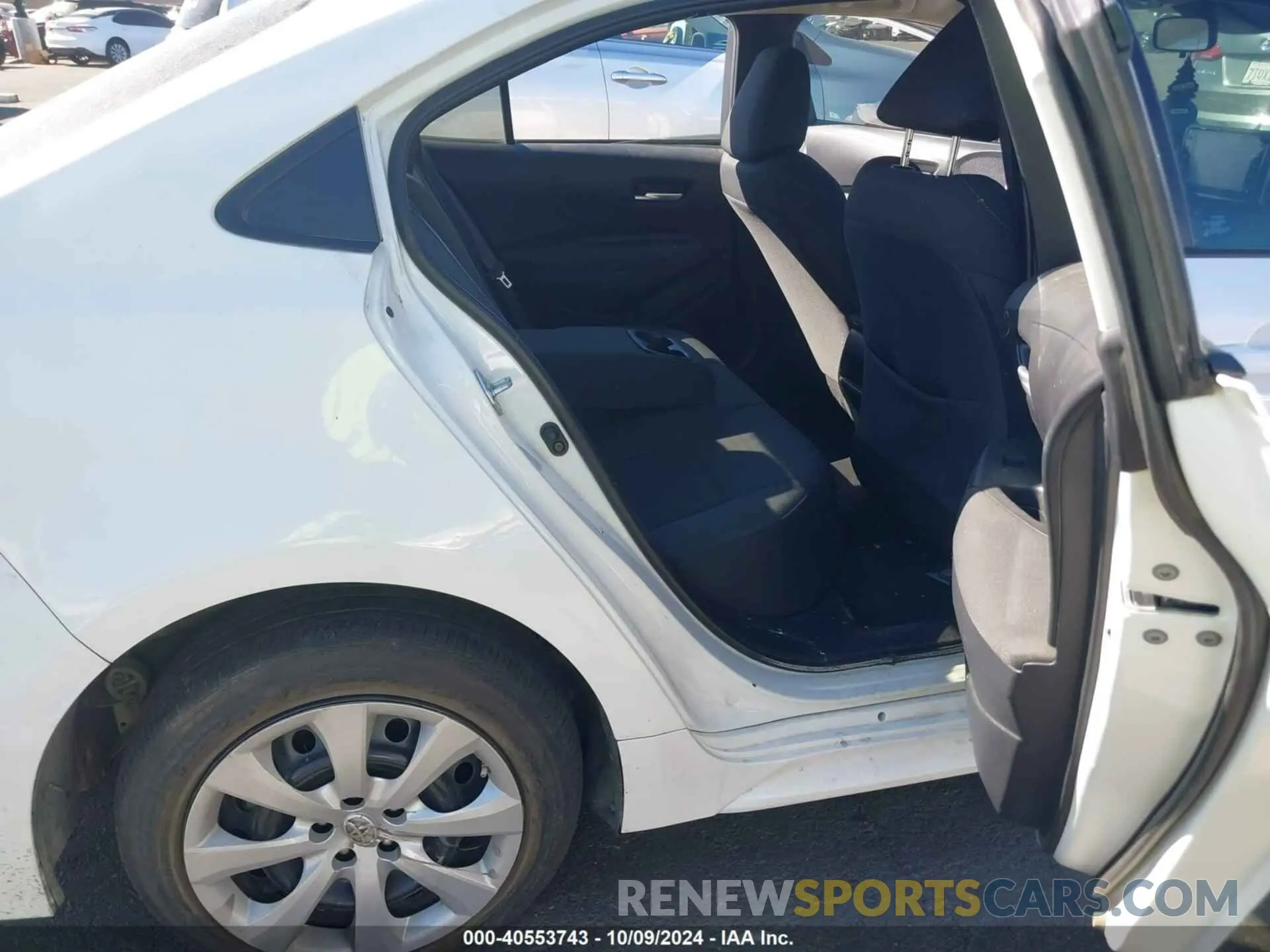 8 Photograph of a damaged car 5YFEPMAE3MP257054 TOYOTA COROLLA 2021