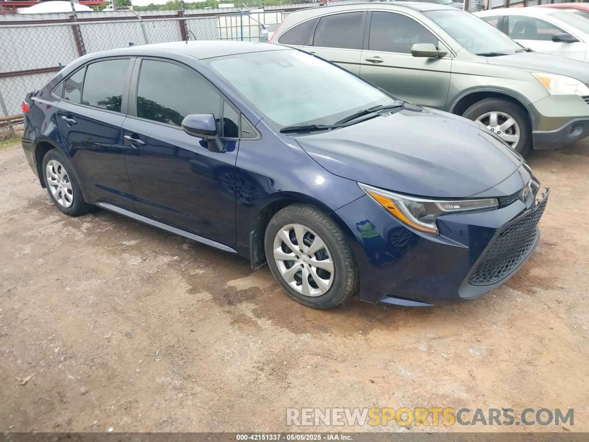 1 Photograph of a damaged car 5YFEPMAE3MP261136 TOYOTA COROLLA 2021