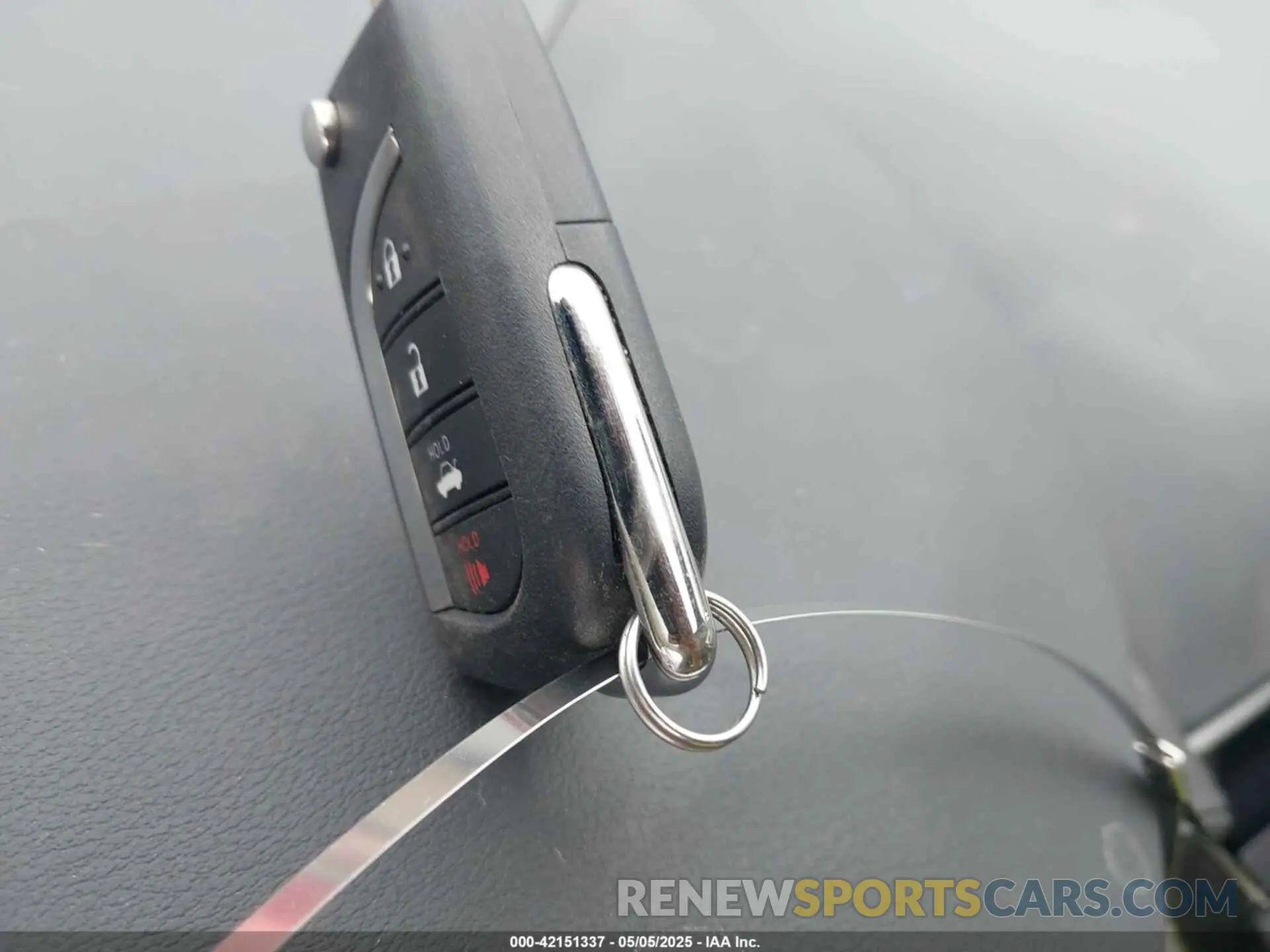 11 Photograph of a damaged car 5YFEPMAE3MP261136 TOYOTA COROLLA 2021