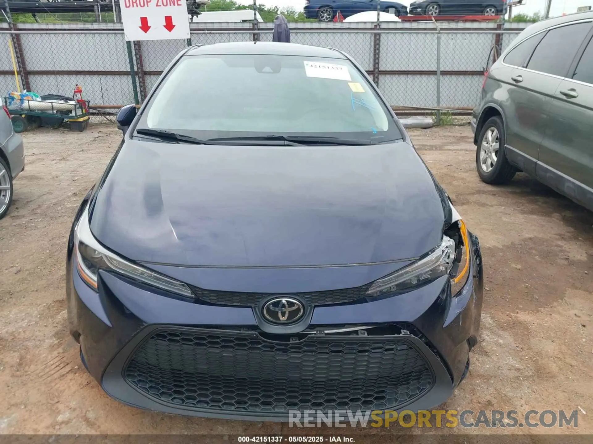 12 Photograph of a damaged car 5YFEPMAE3MP261136 TOYOTA COROLLA 2021