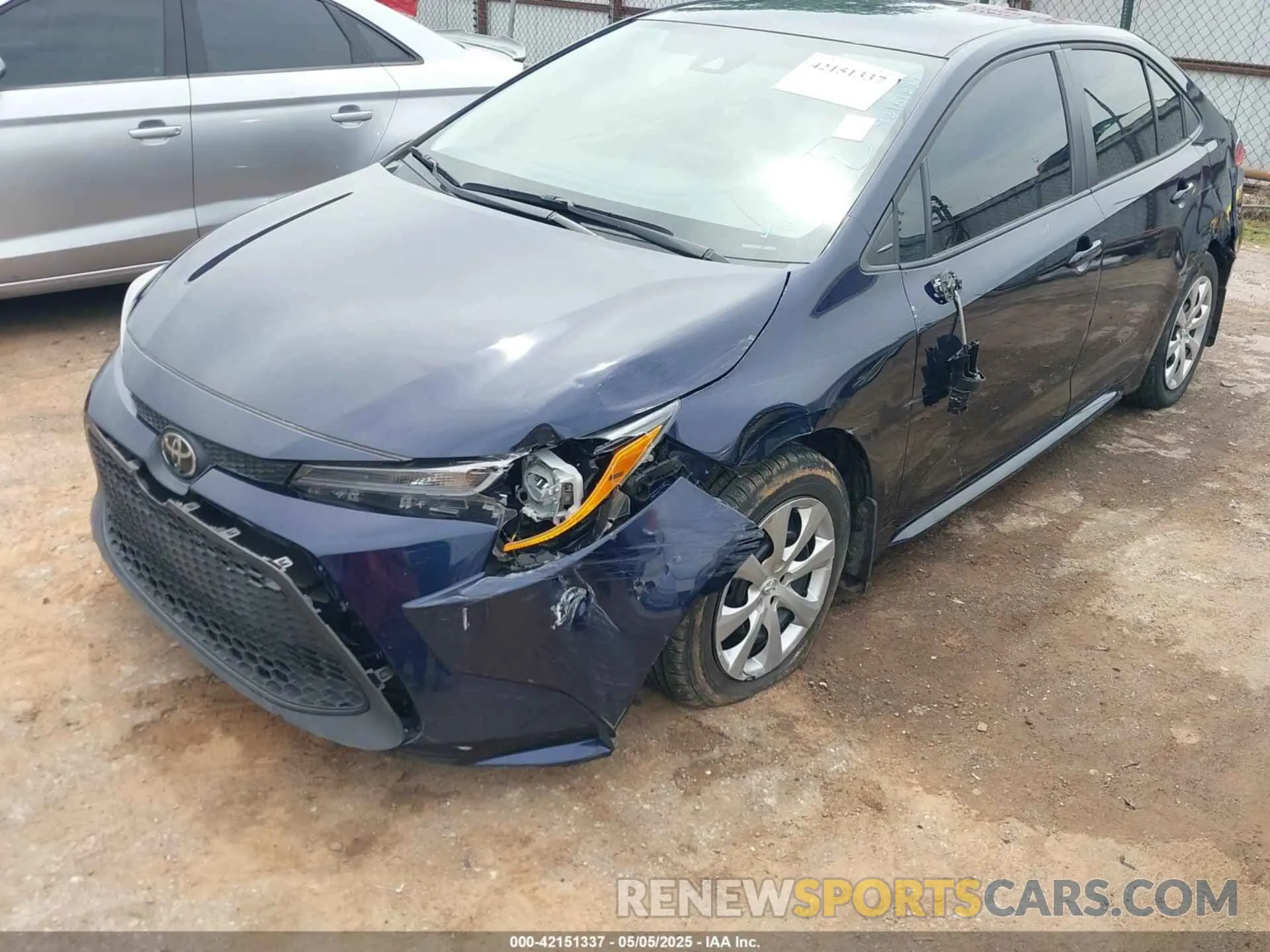 6 Photograph of a damaged car 5YFEPMAE3MP261136 TOYOTA COROLLA 2021