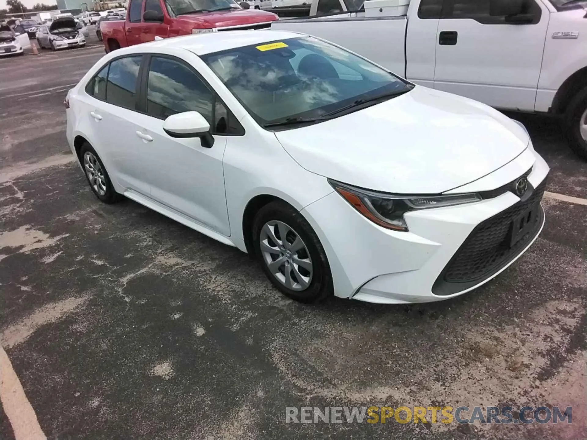 14 Photograph of a damaged car 5YFEPMAE3MP264926 TOYOTA COROLLA 2021