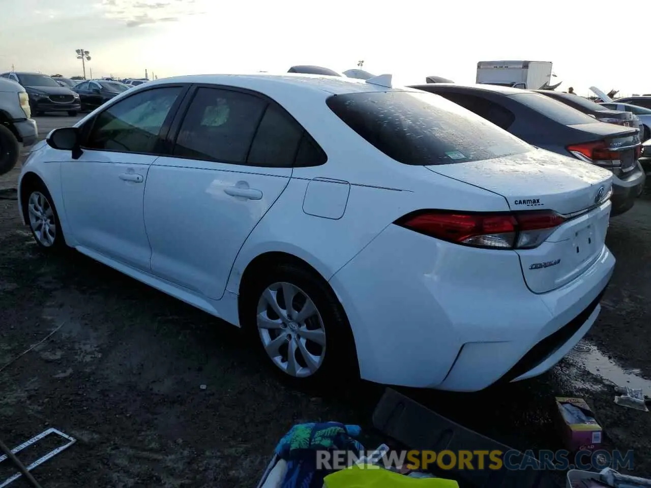 2 Photograph of a damaged car 5YFEPMAE4MP152894 TOYOTA COROLLA 2021