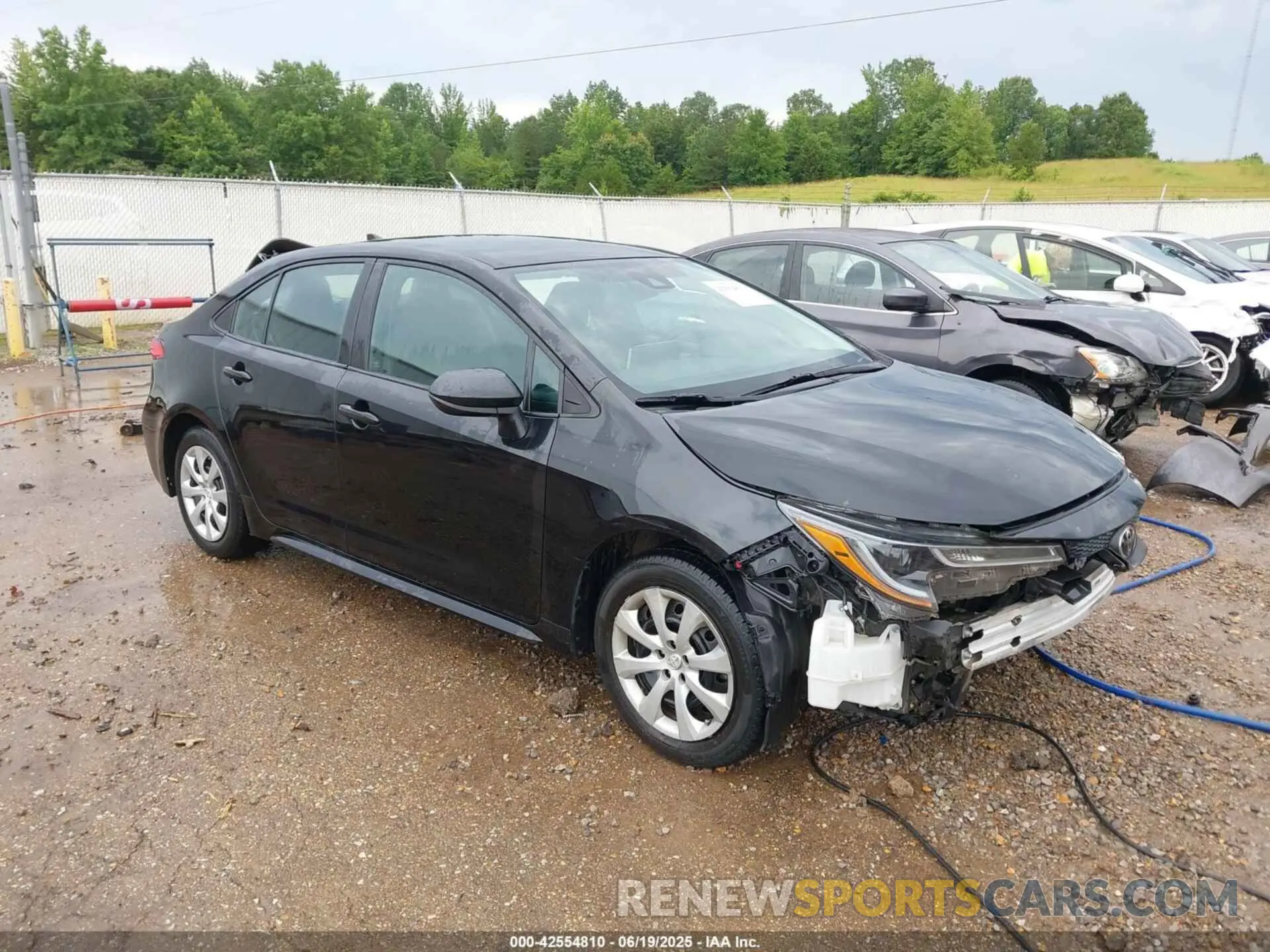 1 Photograph of a damaged car 5YFEPMAE4MP165743 TOYOTA COROLLA 2021