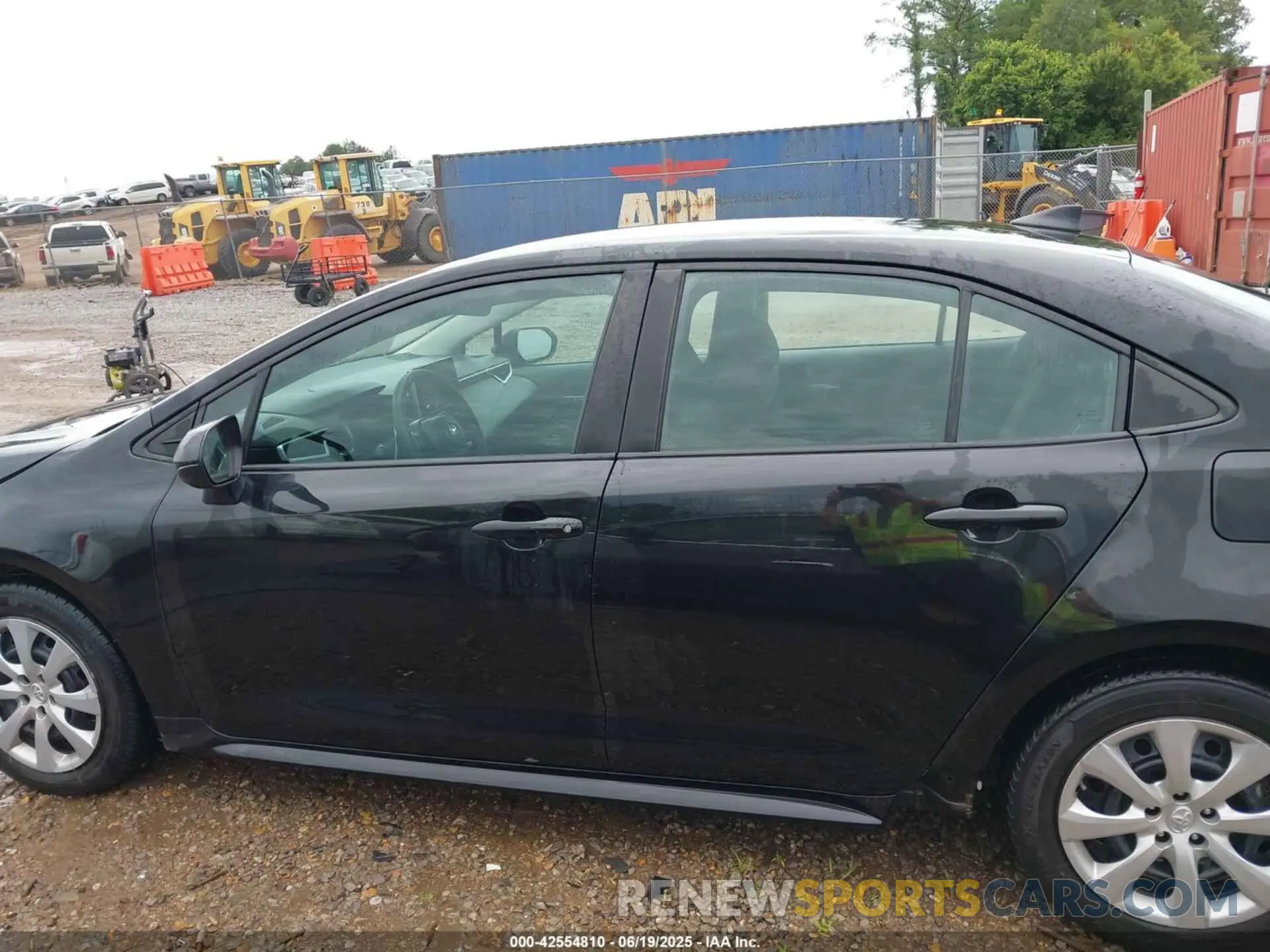 15 Photograph of a damaged car 5YFEPMAE4MP165743 TOYOTA COROLLA 2021