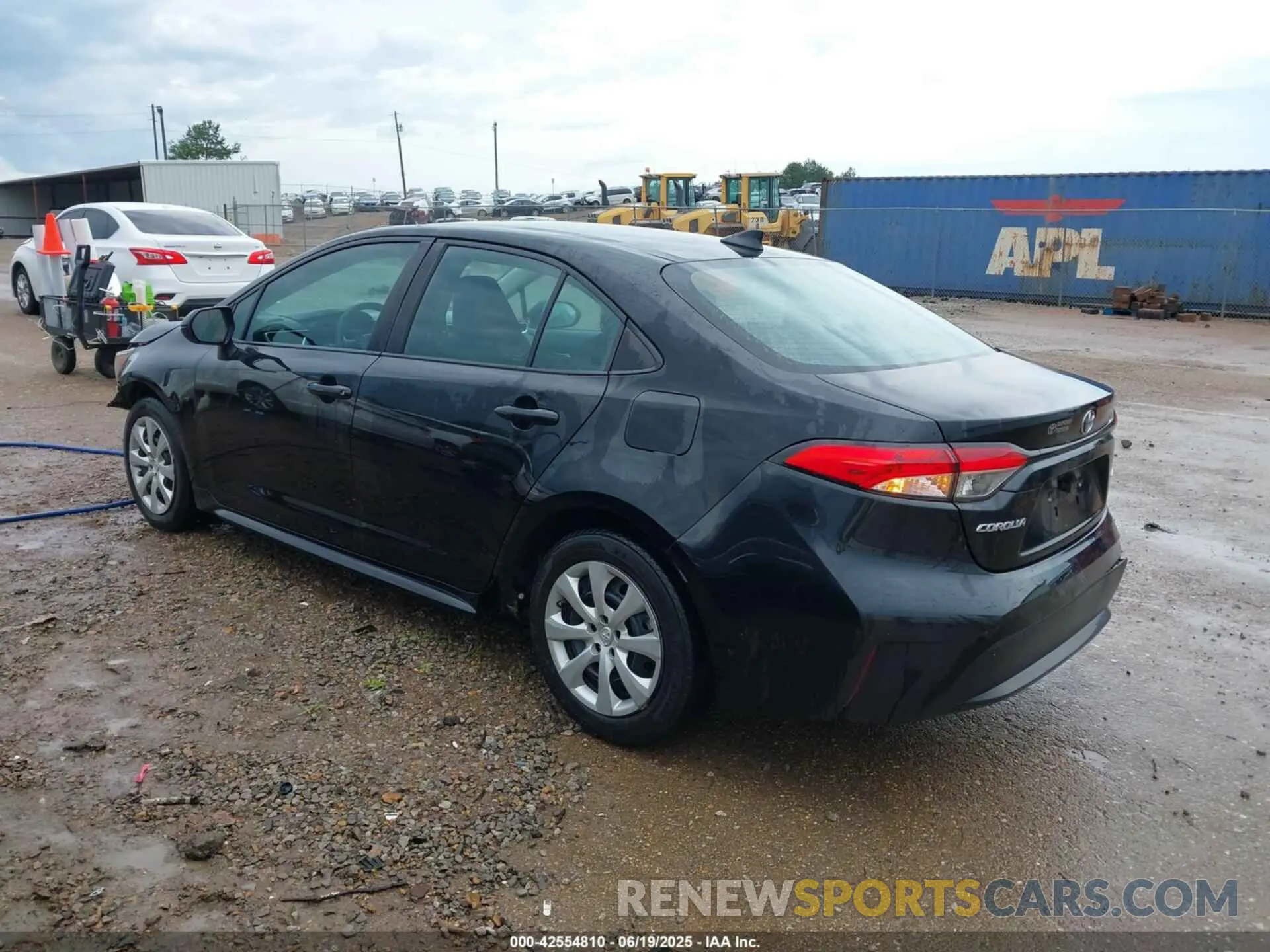 3 Photograph of a damaged car 5YFEPMAE4MP165743 TOYOTA COROLLA 2021