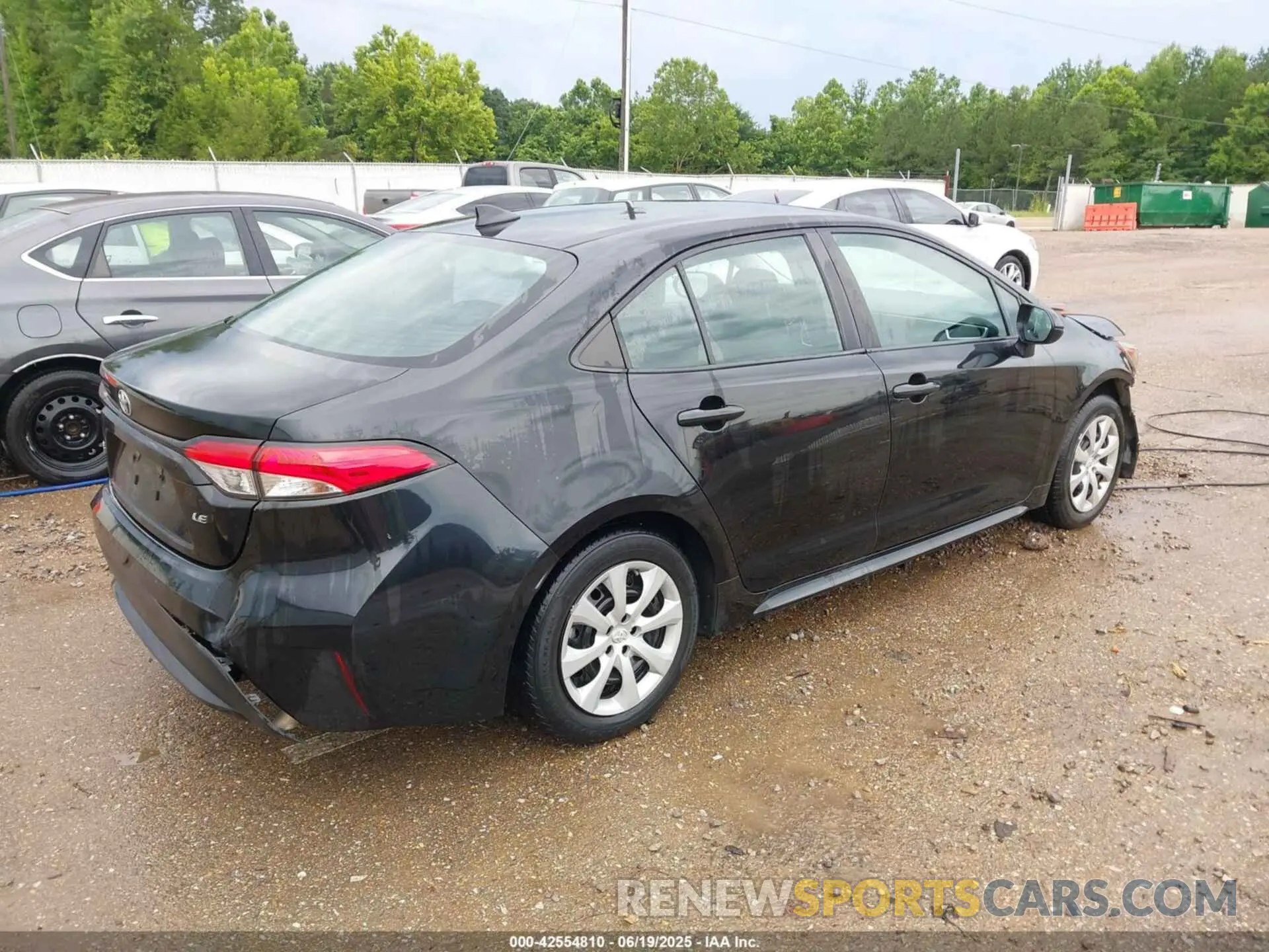 4 Photograph of a damaged car 5YFEPMAE4MP165743 TOYOTA COROLLA 2021