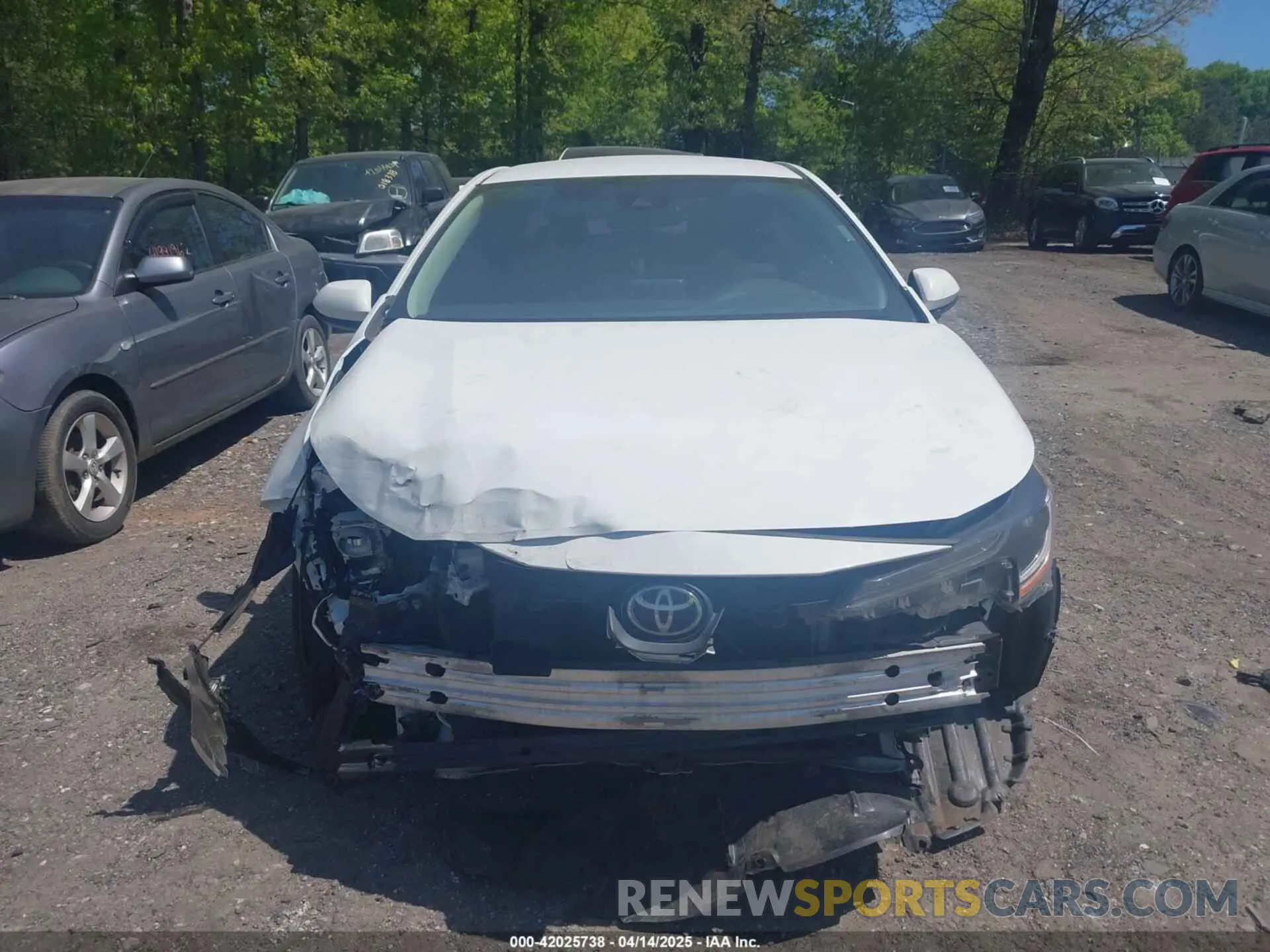 11 Photograph of a damaged car 5YFEPMAE4MP167606 TOYOTA COROLLA 2021