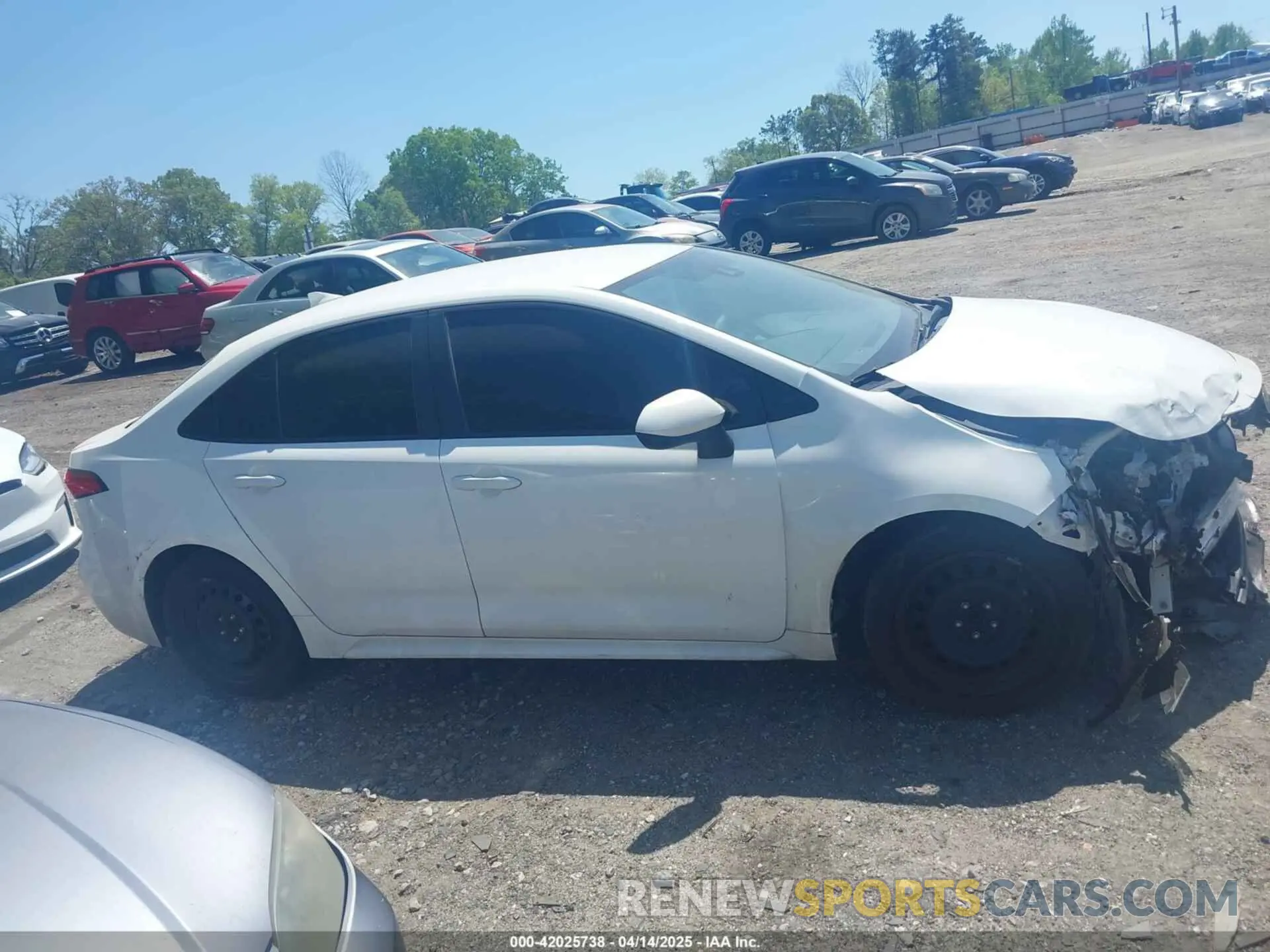 12 Photograph of a damaged car 5YFEPMAE4MP167606 TOYOTA COROLLA 2021