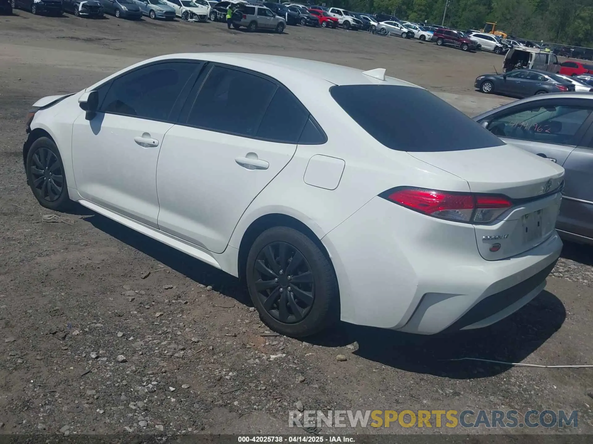 3 Photograph of a damaged car 5YFEPMAE4MP167606 TOYOTA COROLLA 2021