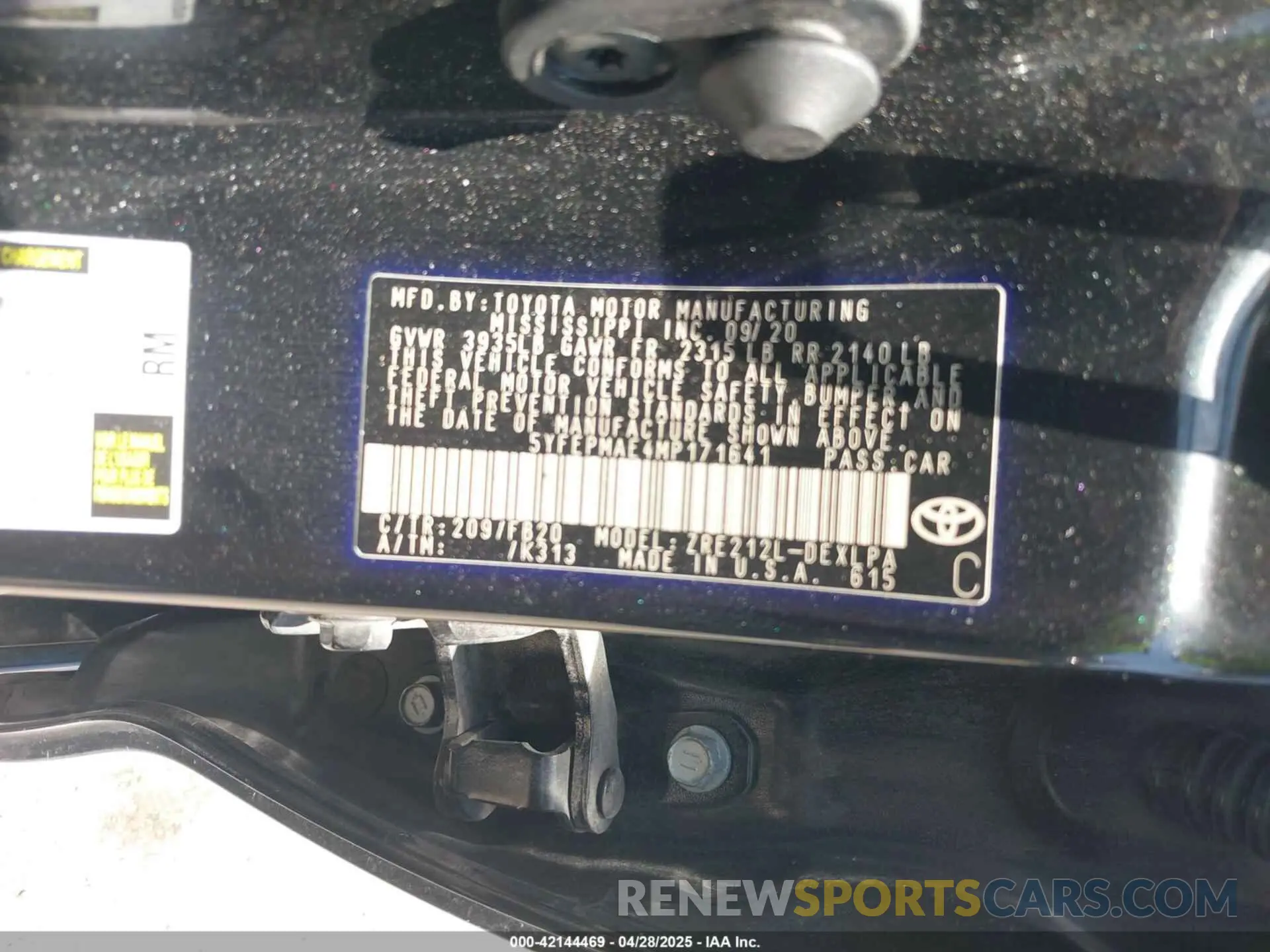 9 Photograph of a damaged car 5YFEPMAE4MP171641 TOYOTA COROLLA 2021