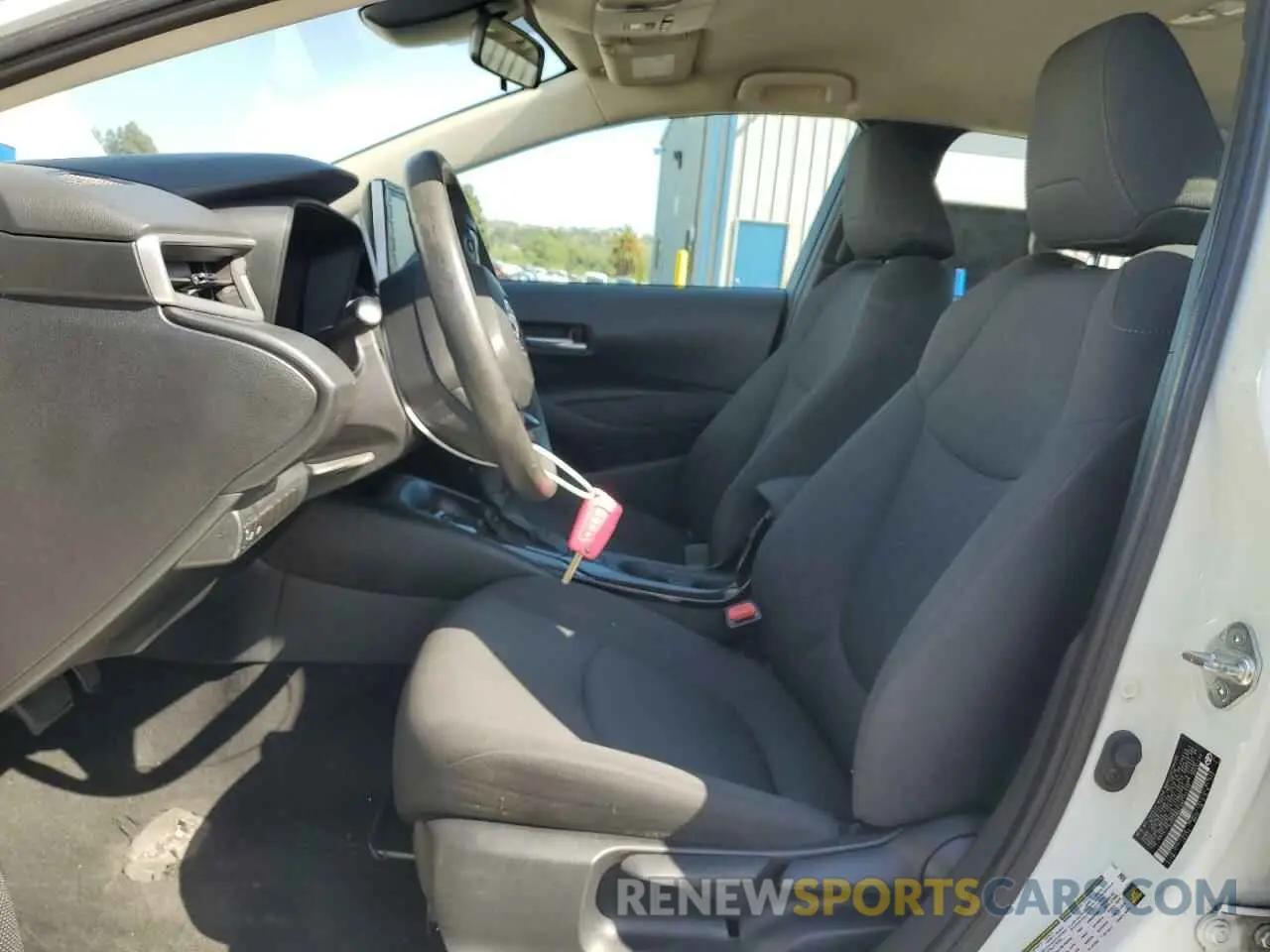 7 Photograph of a damaged car 5YFEPMAE4MP175527 TOYOTA COROLLA 2021