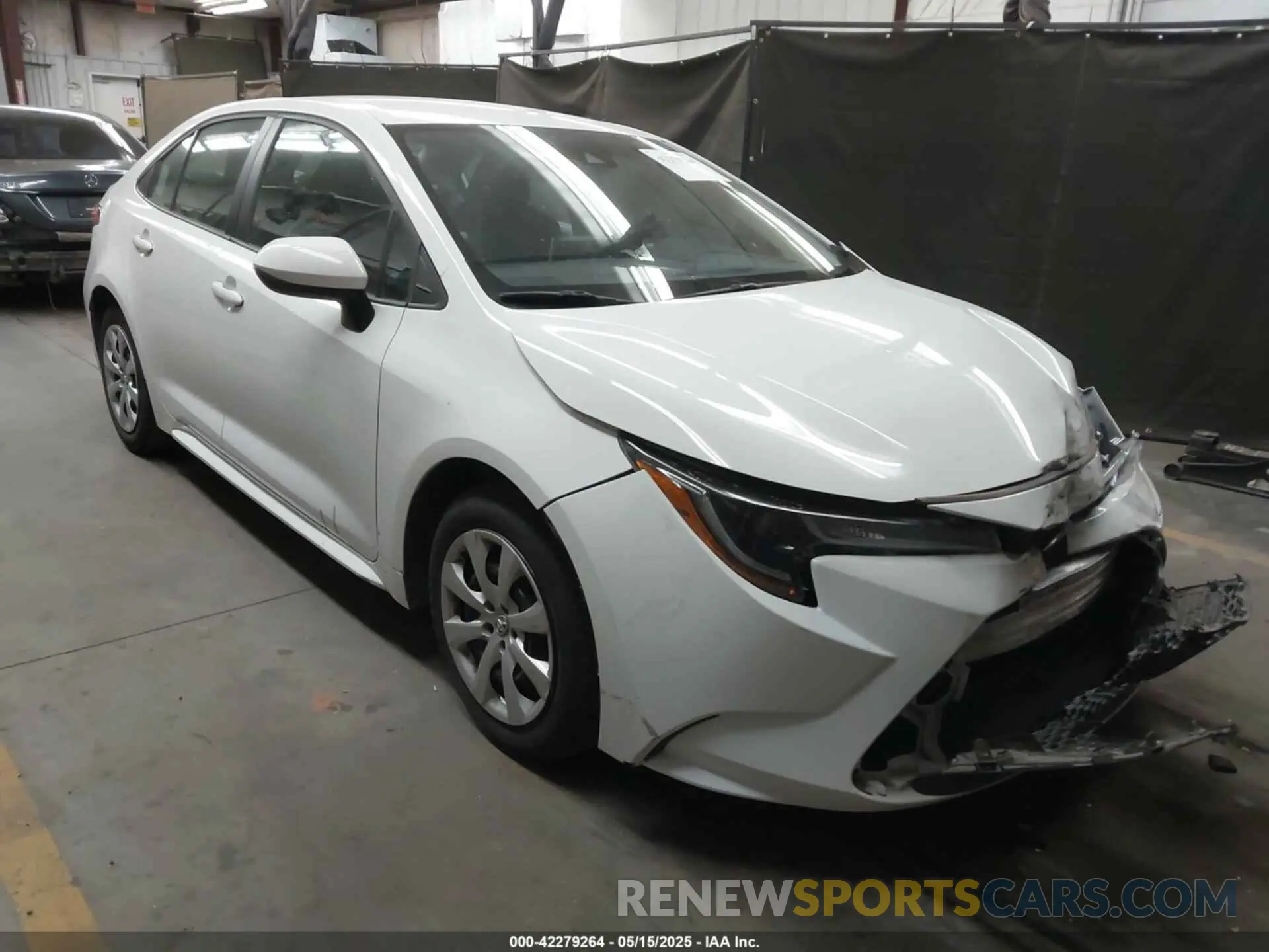 1 Photograph of a damaged car 5YFEPMAE4MP176743 TOYOTA COROLLA 2021