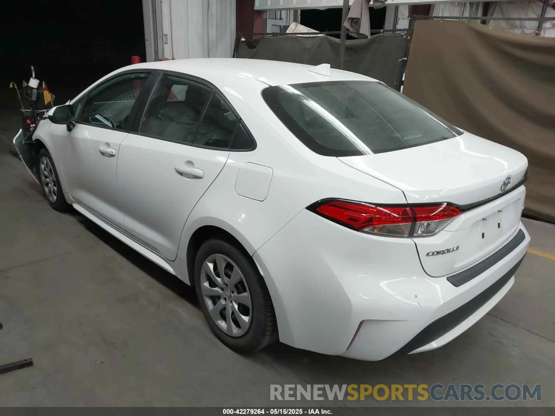 3 Photograph of a damaged car 5YFEPMAE4MP176743 TOYOTA COROLLA 2021