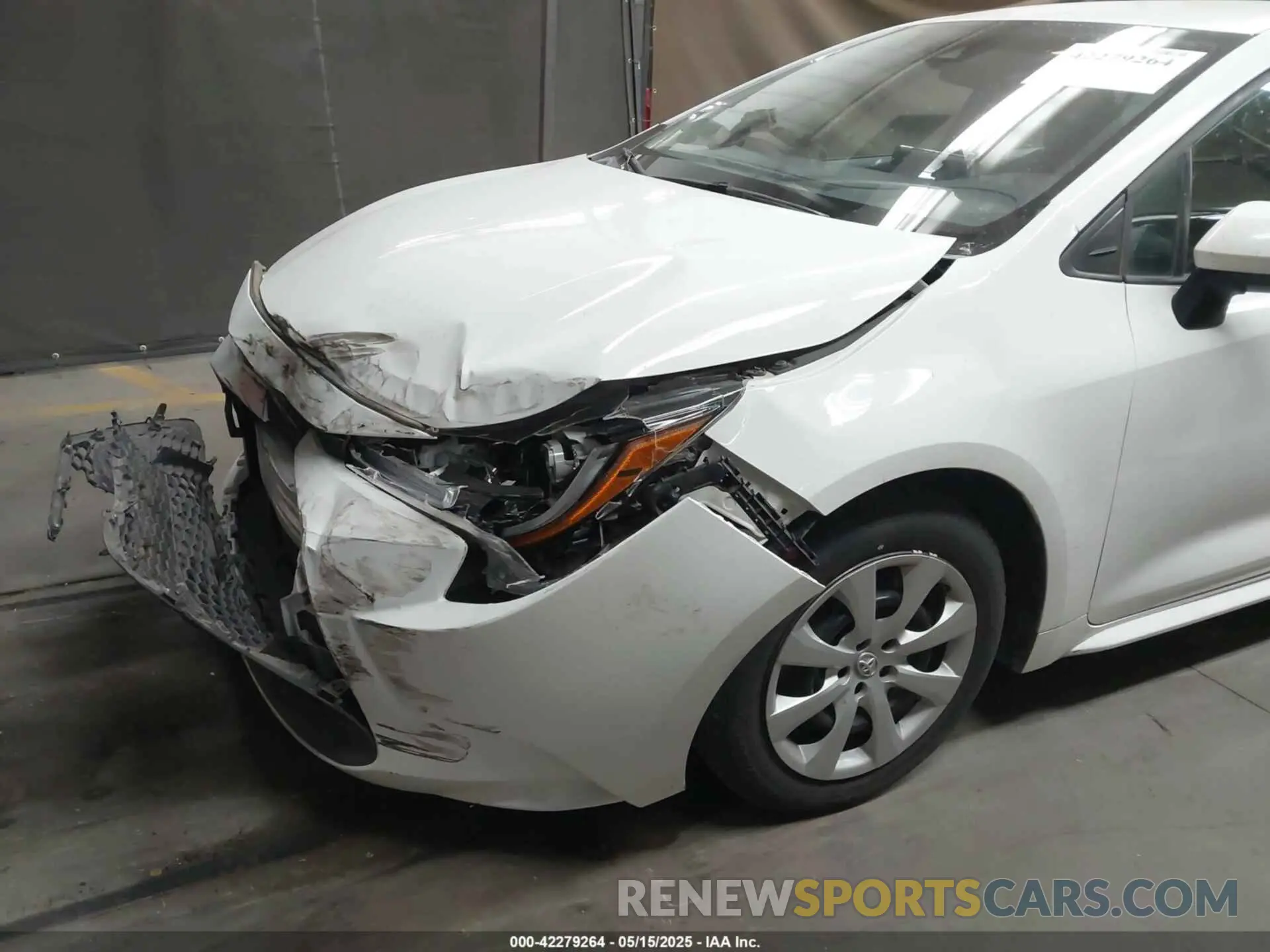 6 Photograph of a damaged car 5YFEPMAE4MP176743 TOYOTA COROLLA 2021